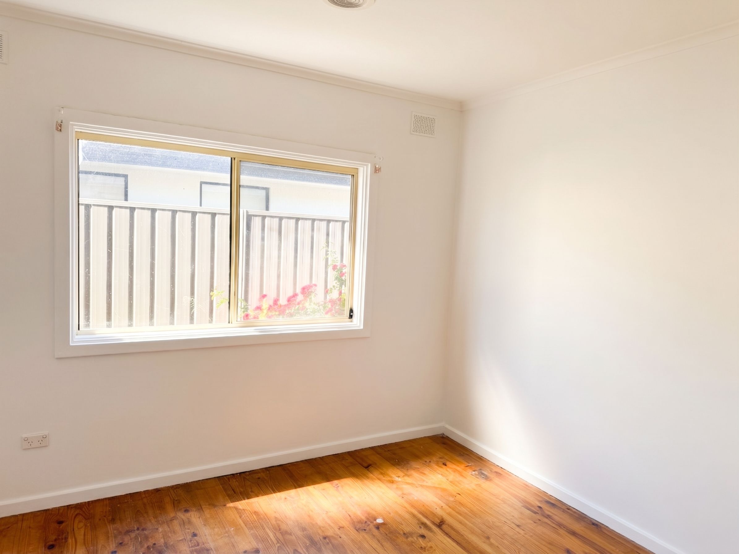 16 Walpole Street — photo 8 of 10