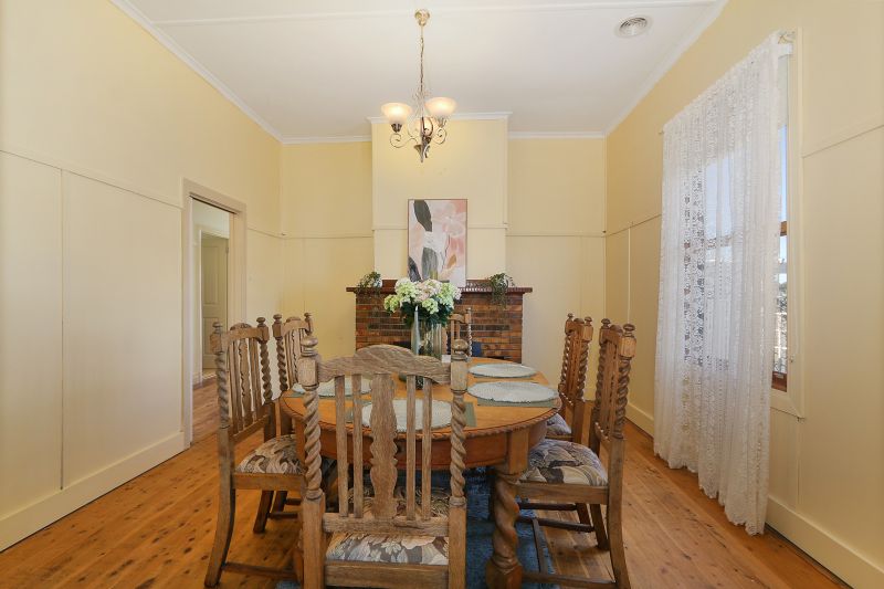 114 Reid Street — photo 4 of 10