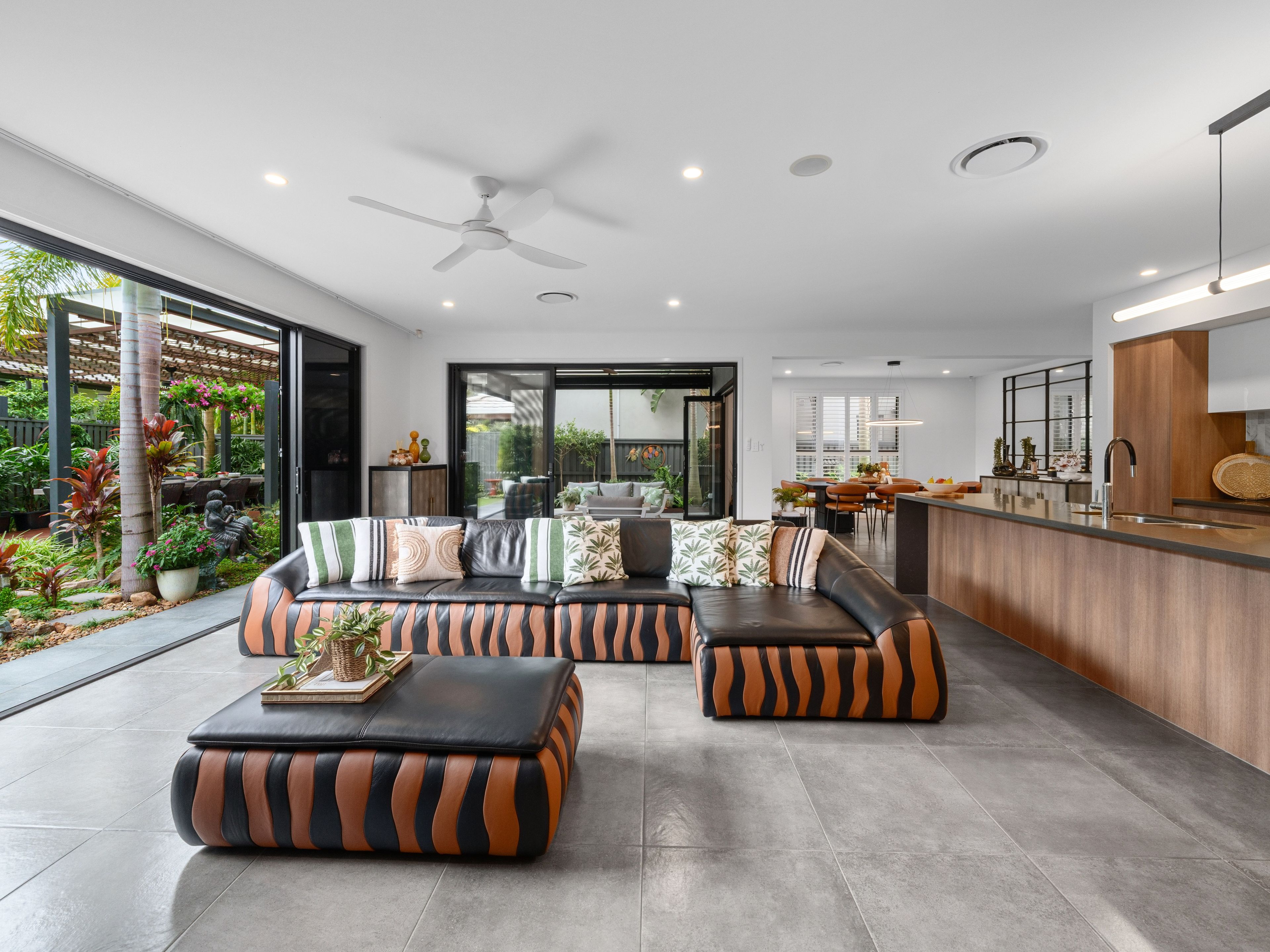 24 Spinnaker Boulevard — photo 12 of 30