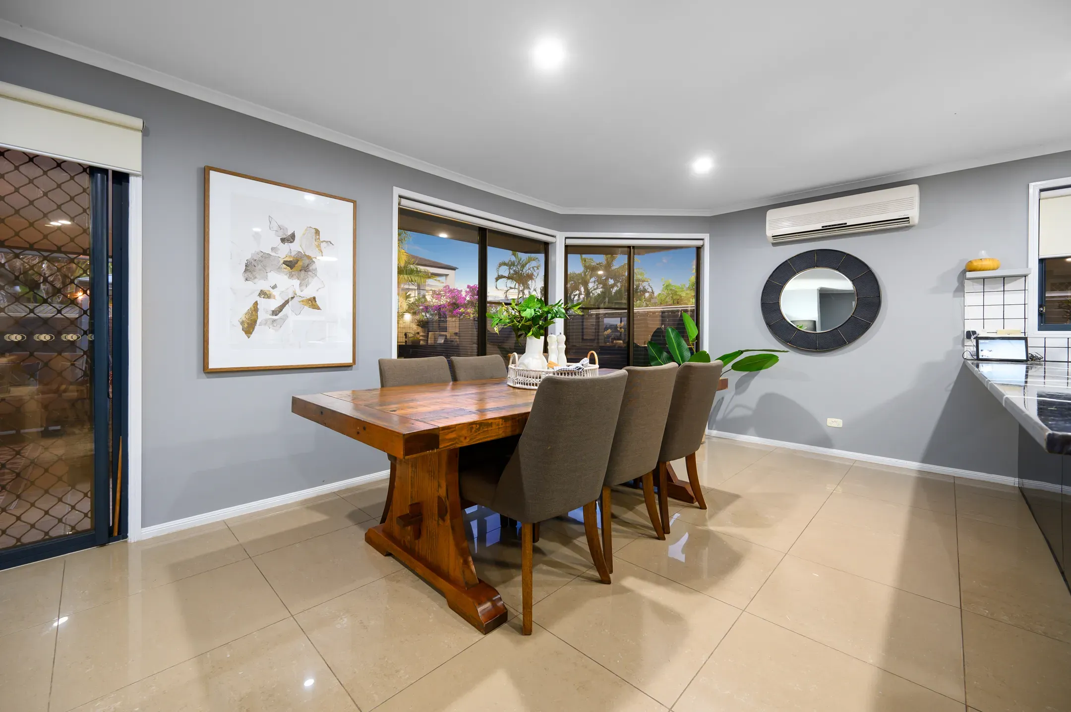 40 Regatta Avenue — photo 11 of 17
