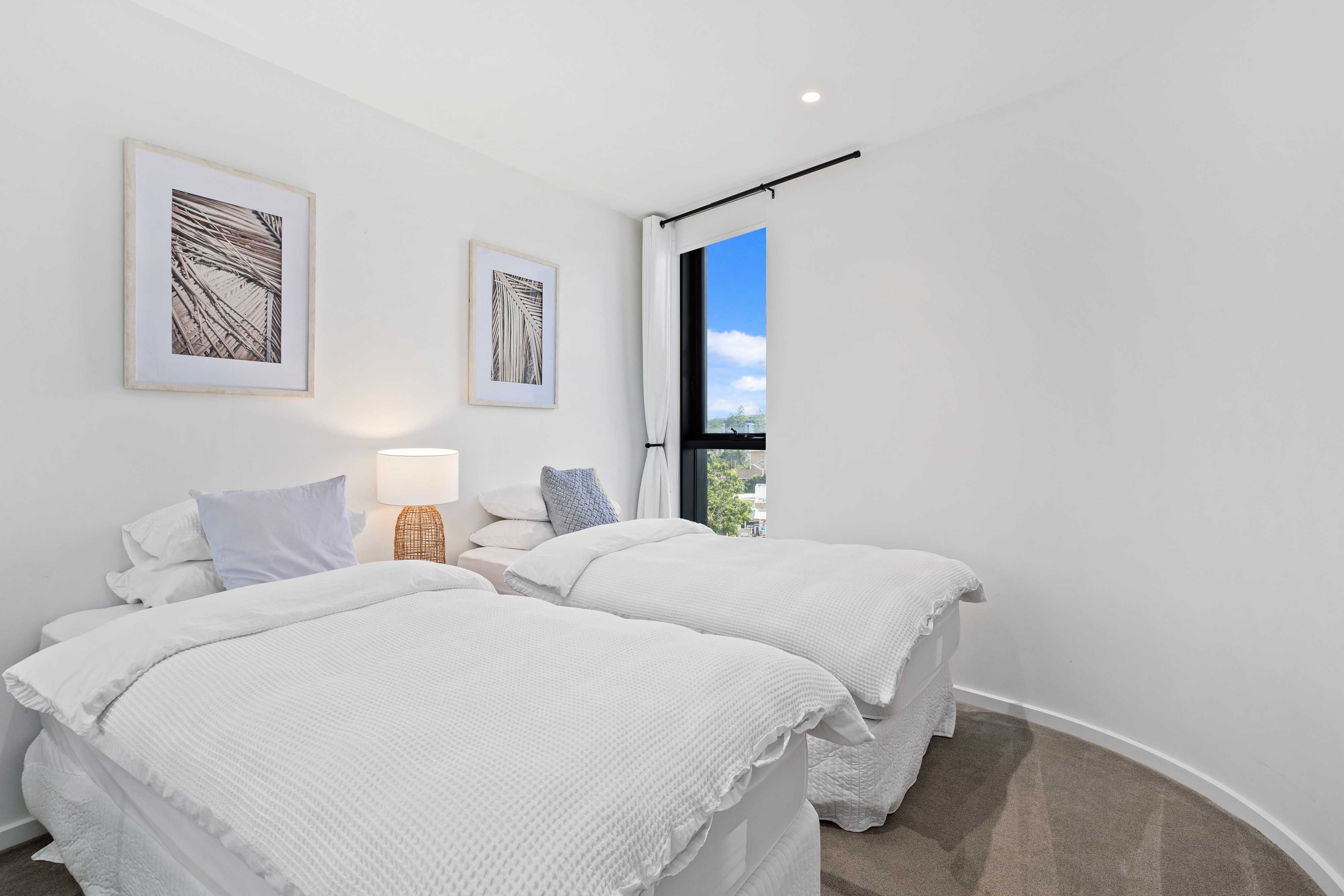 2509/1328 Gold Coast Highway — photo 9 of 18