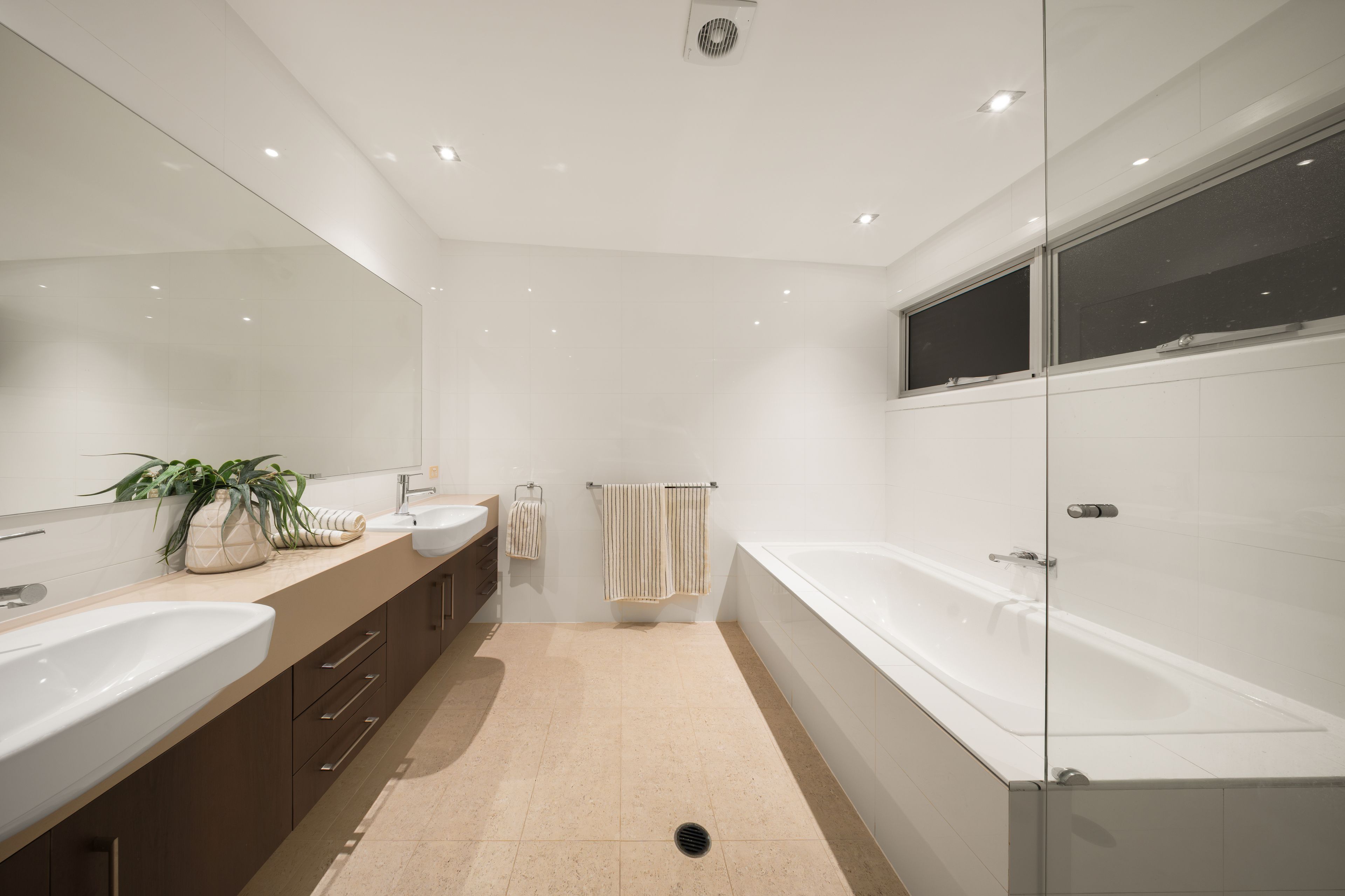 14 Goodwood Street — photo 13 of 15