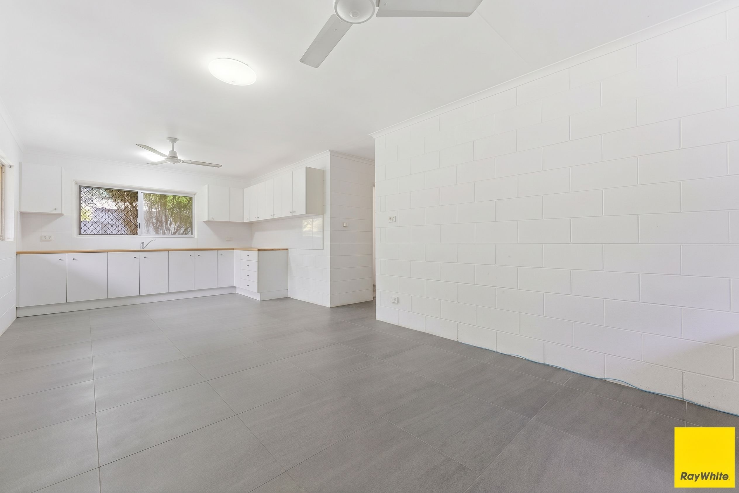 2/26 Lake Placid Road, Caravonica, QLD 4878 - Leased House - Ray White ...