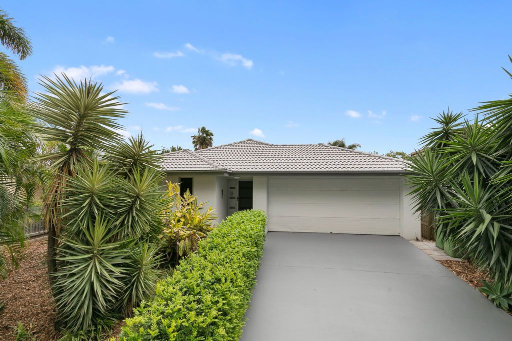 64 Starkey Street, Wellington Point QLD 4160