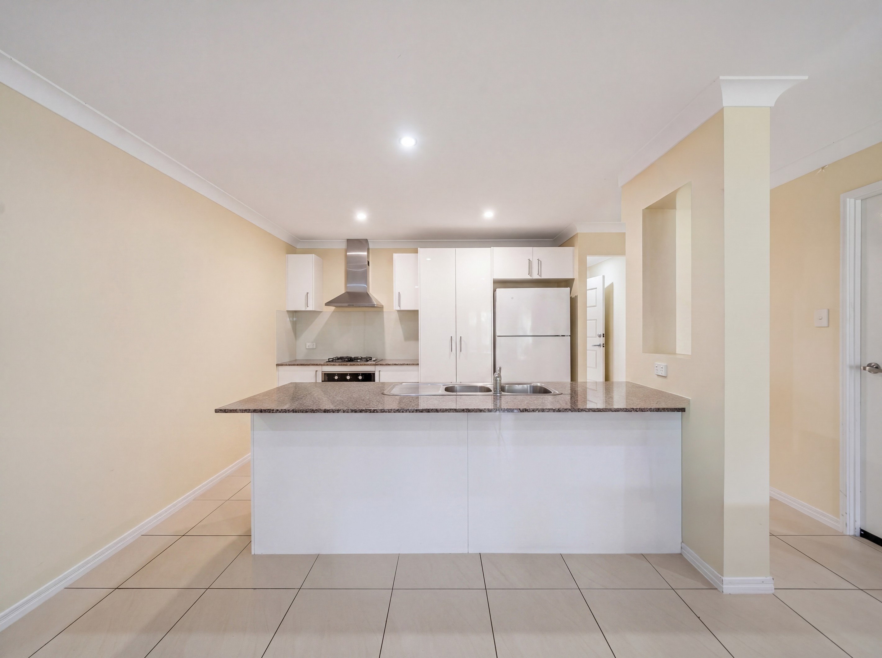 34 Chrysler Parade, North Lakes, QLD 4509