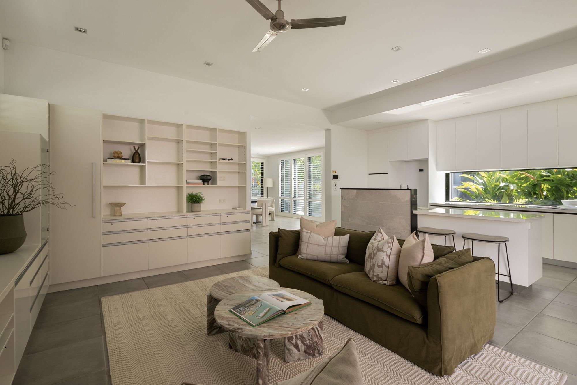 30 Waterline Crescent — photo 5 of 25