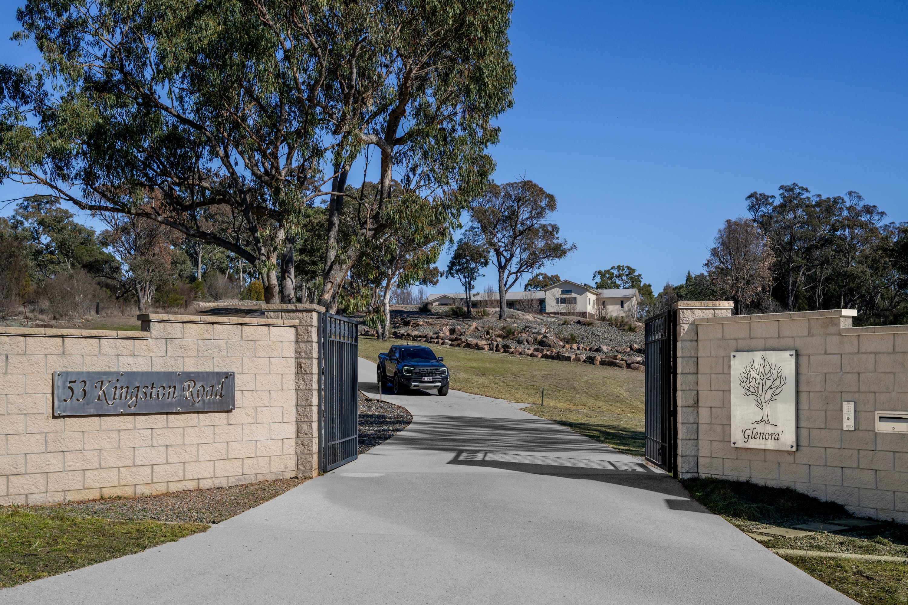 53 Kingston Road — photo 3 of 30