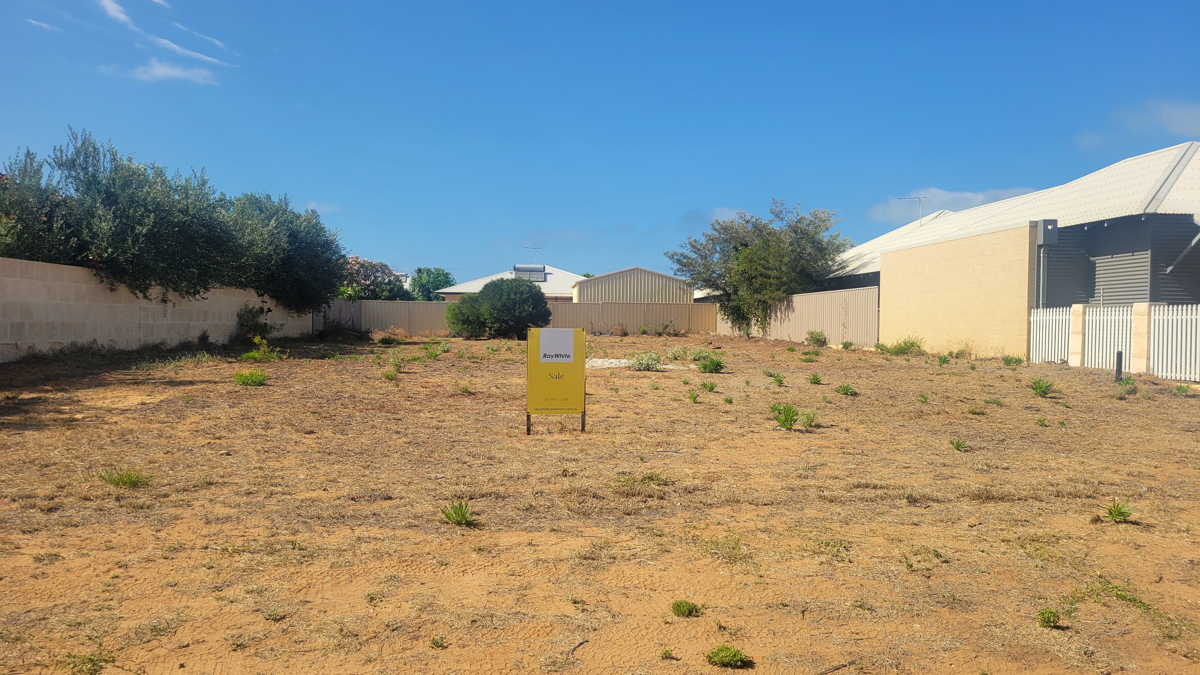 27 David Brand Drive, Carnarvon, WA 6701