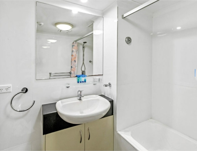 607/455 Brunswick Street — photo 4 of 5