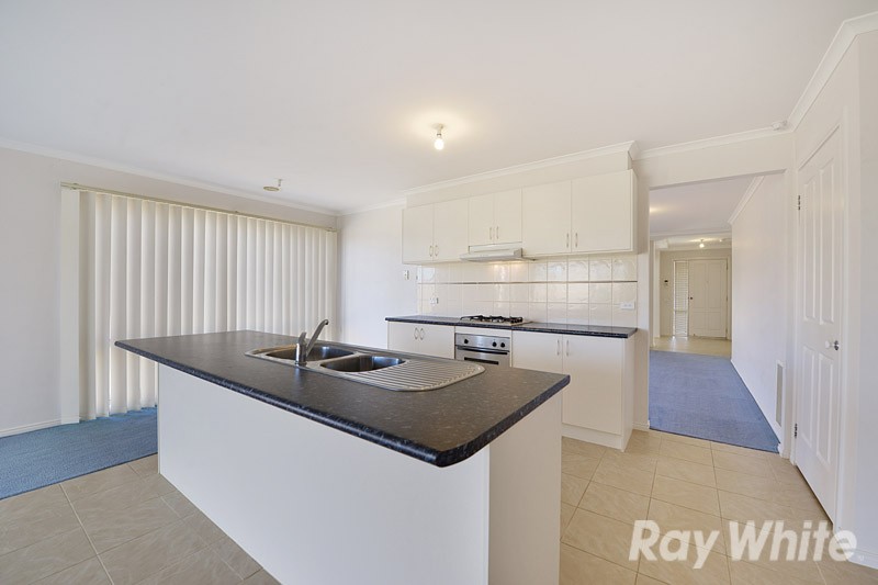 88 Earlsfield Drive, Berwick, VIC 3806