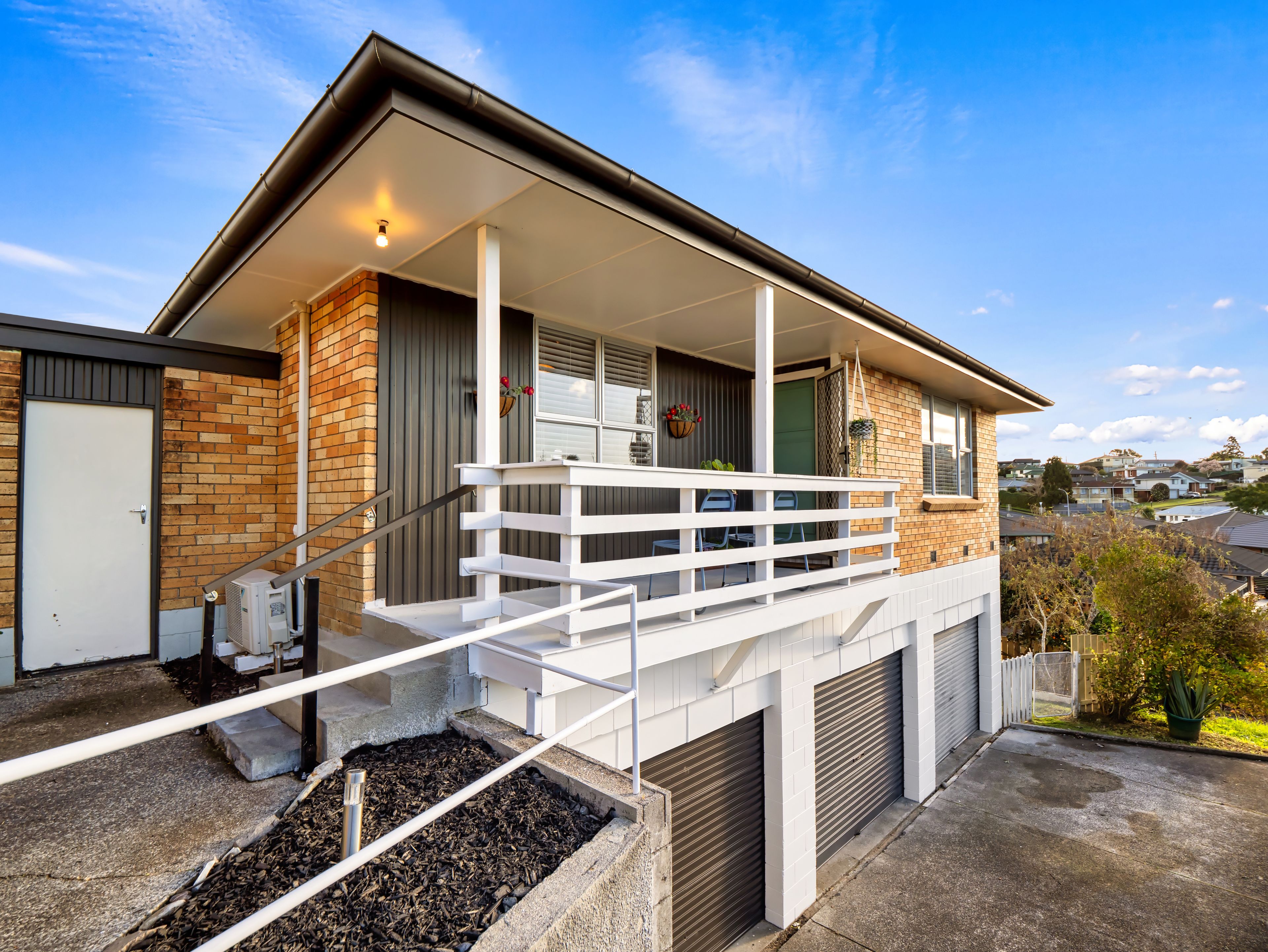 27C Linton Crescent, Matua, Tauranga City