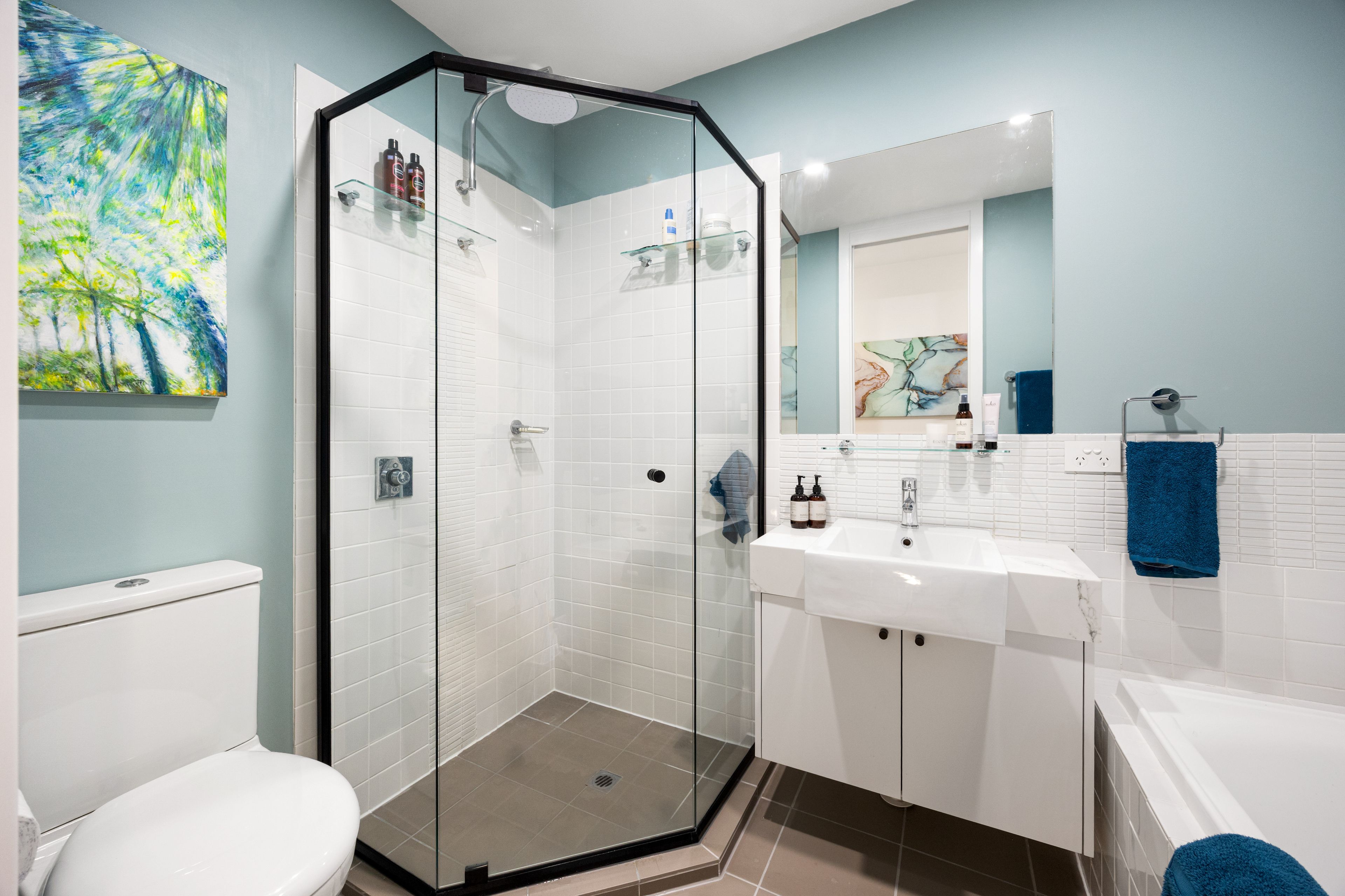 20 Godfrey Street — photo 12 of 16