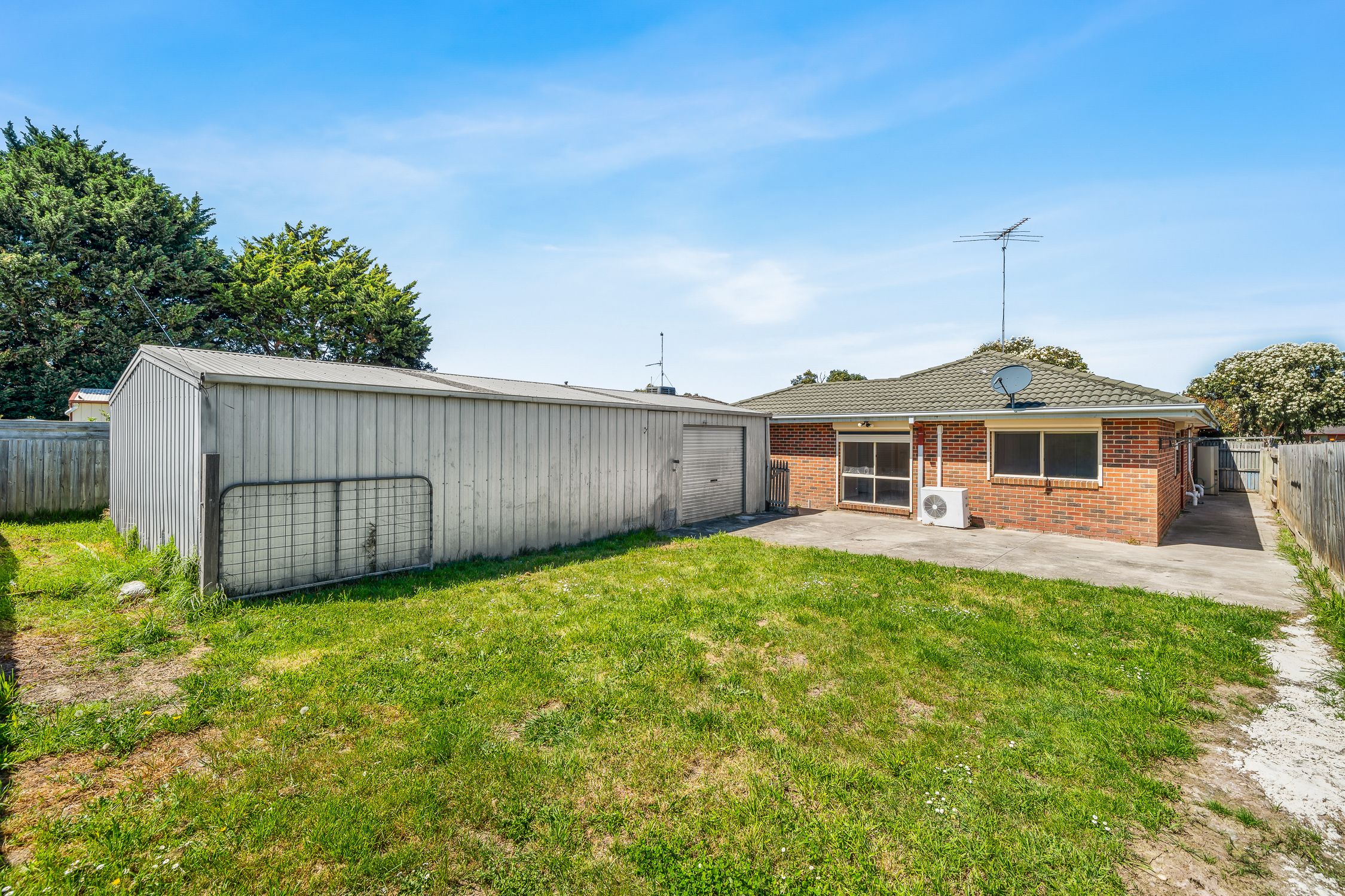 8 Claire Close — photo 12 of 12