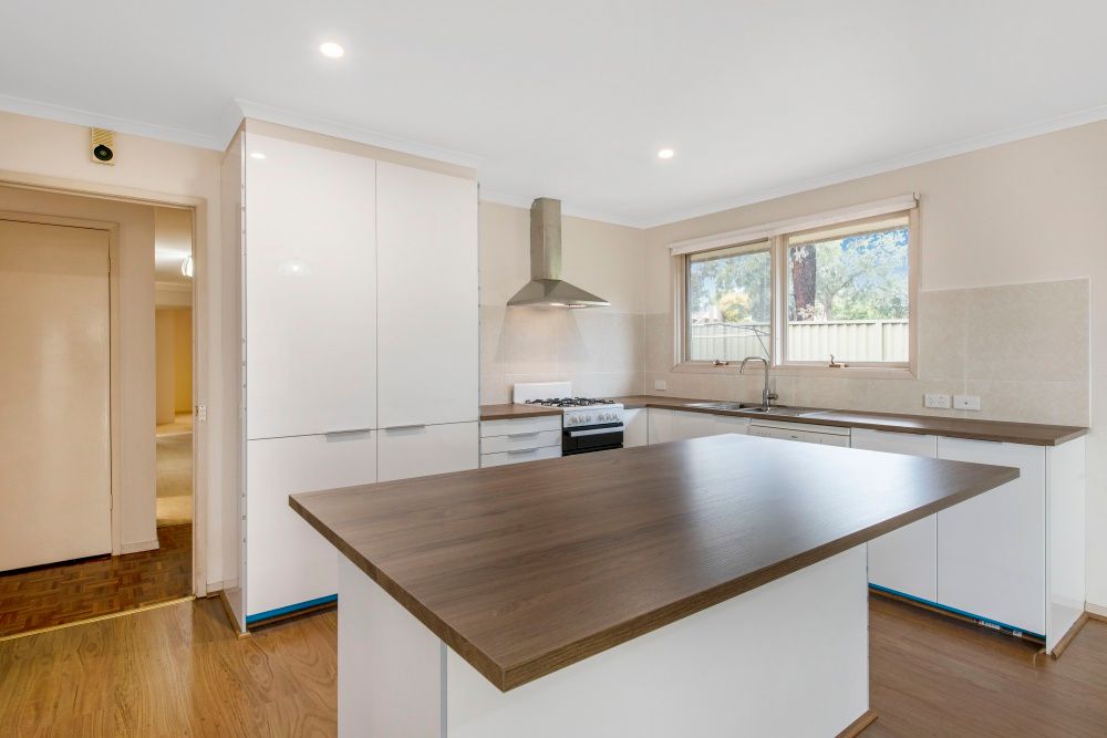 1 Grosvenor Place, Wantirna South, VIC 3152