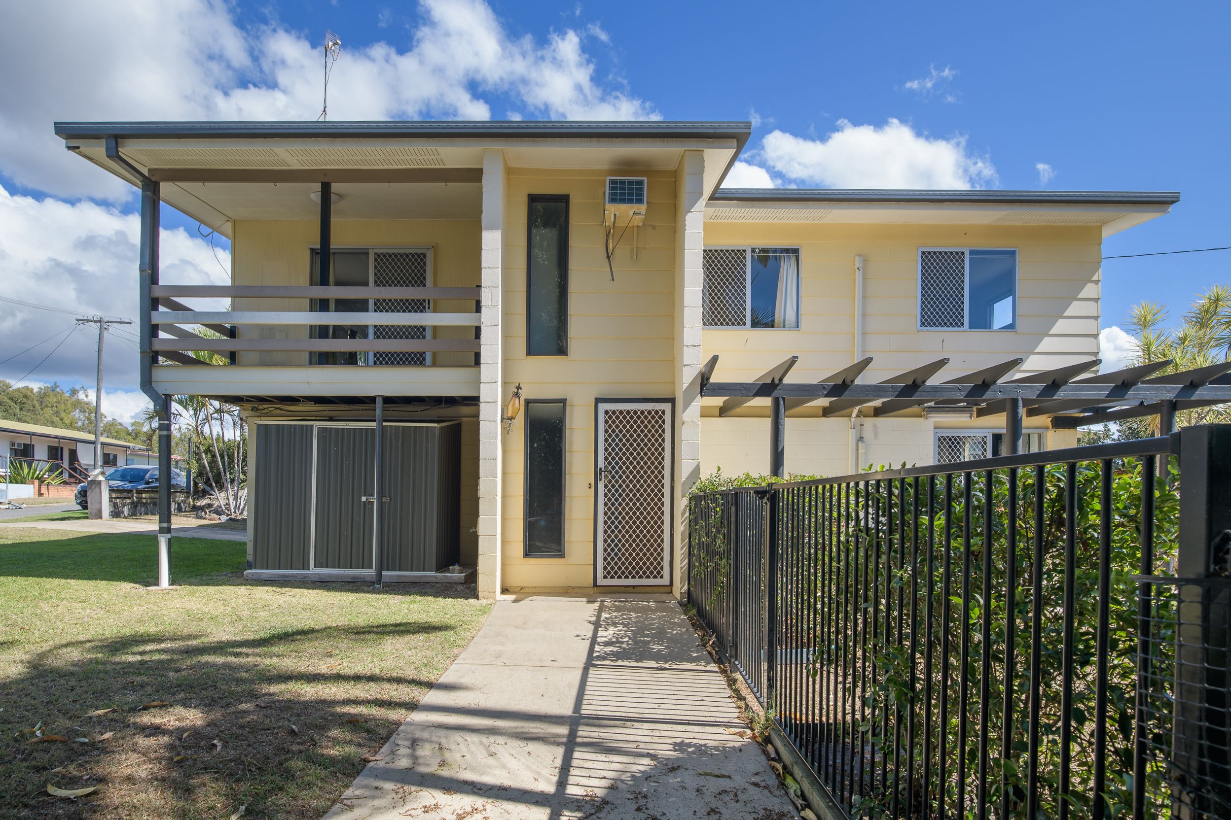 21 Illawarra Drive, Kin Kora, QLD 4680