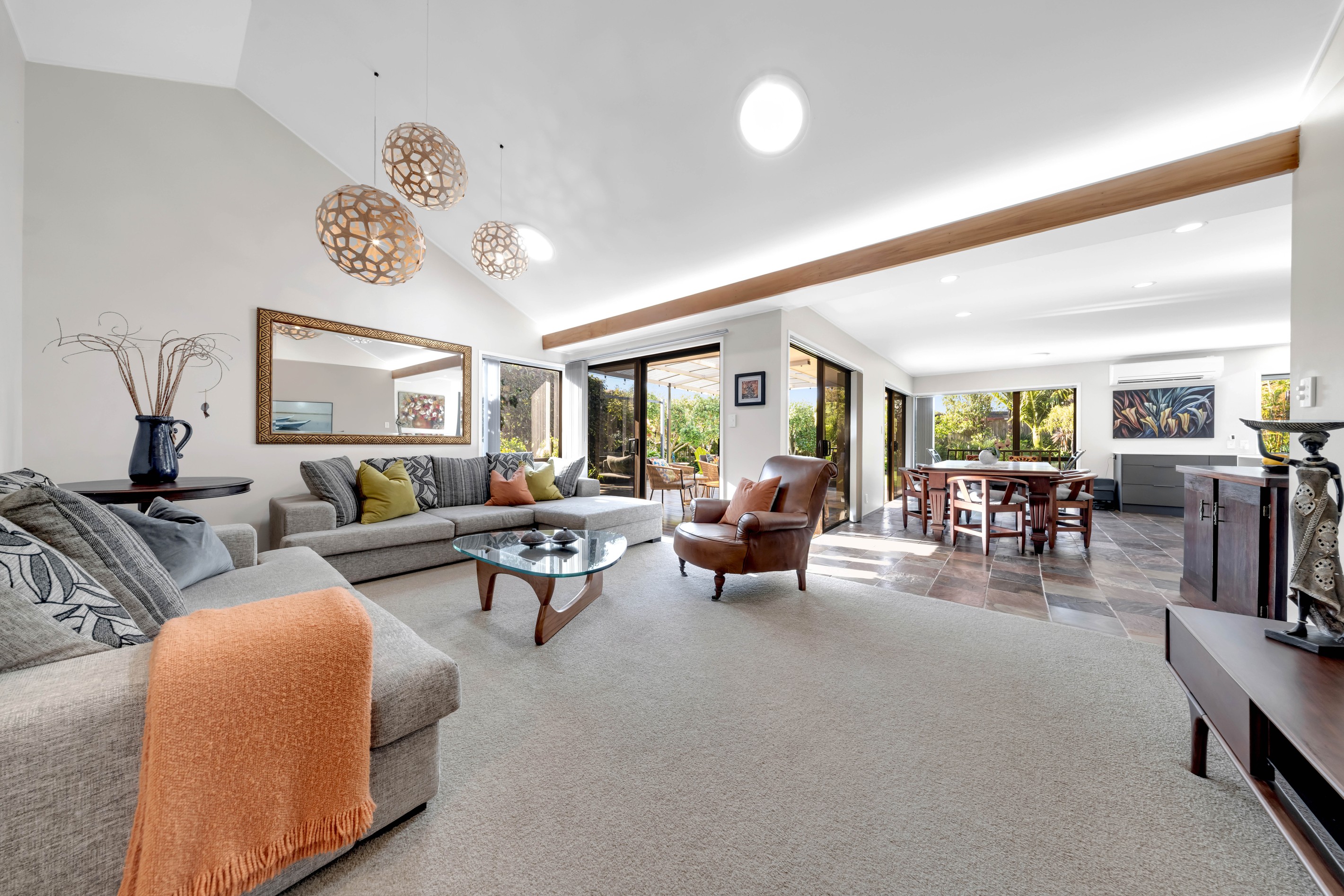 53 Oliver Road, Eastern Beach, Manukau City