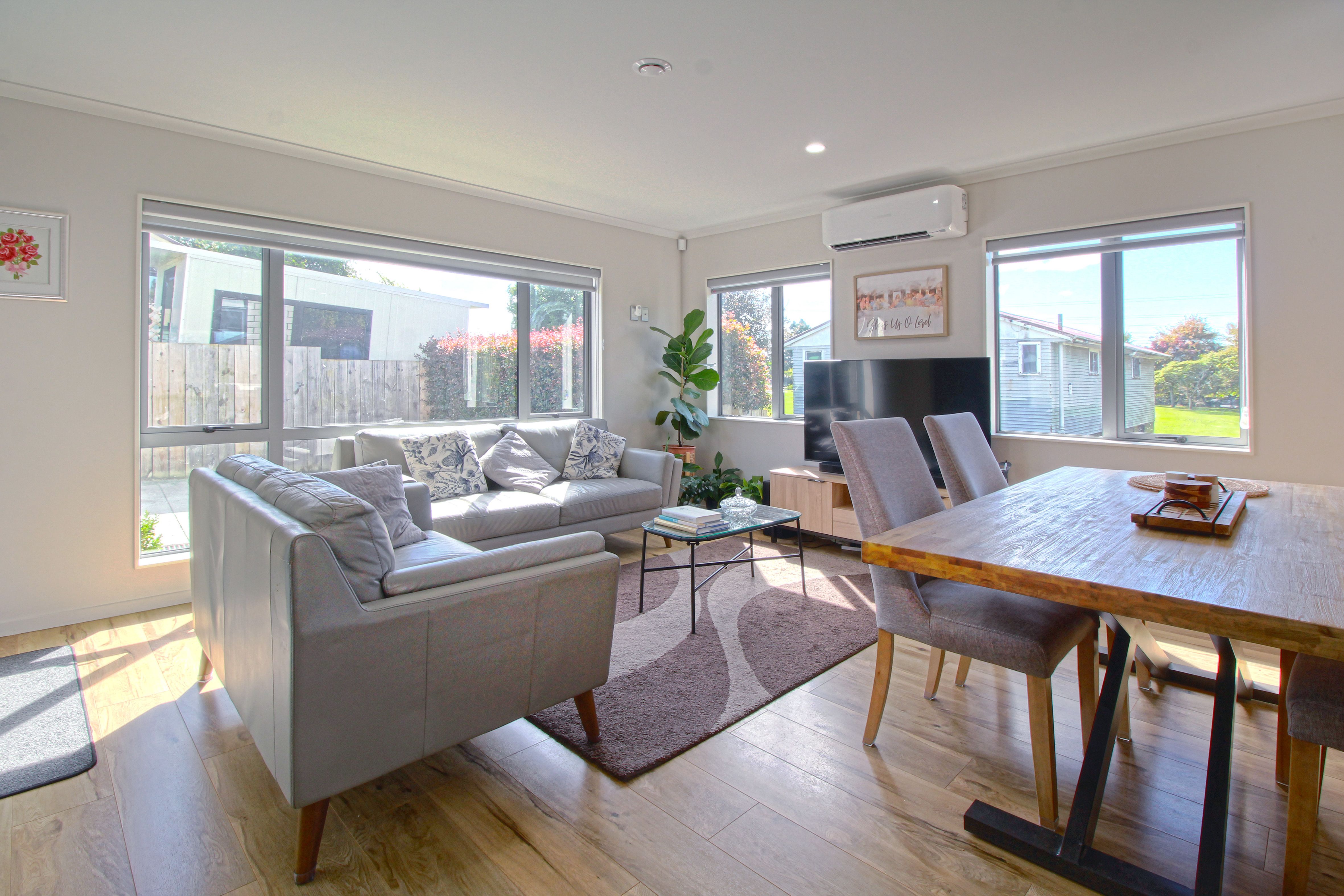 7D Plymouth Place, Papatoetoe, Manukau City