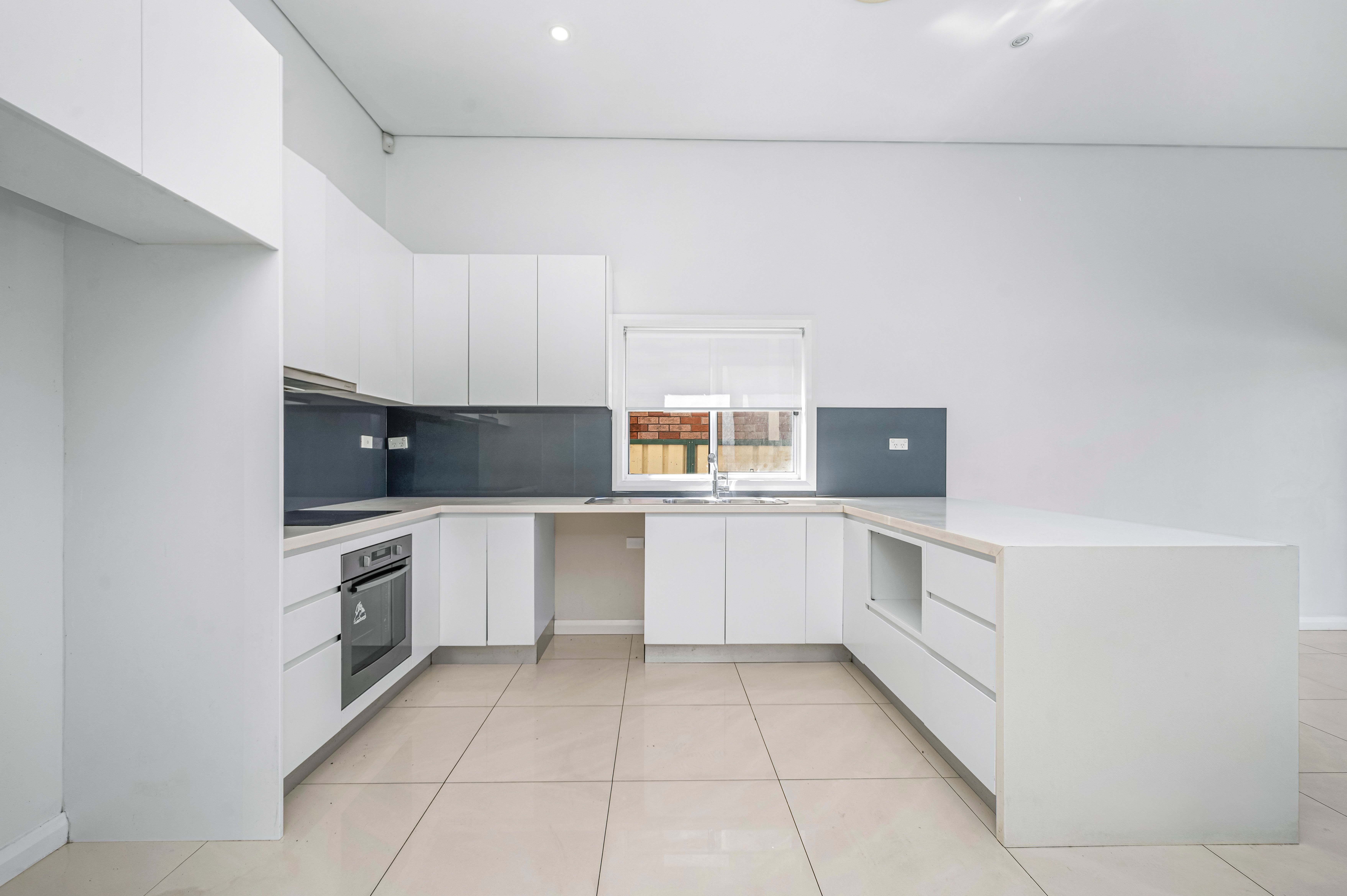 86 Water Street — photo 3 of 12