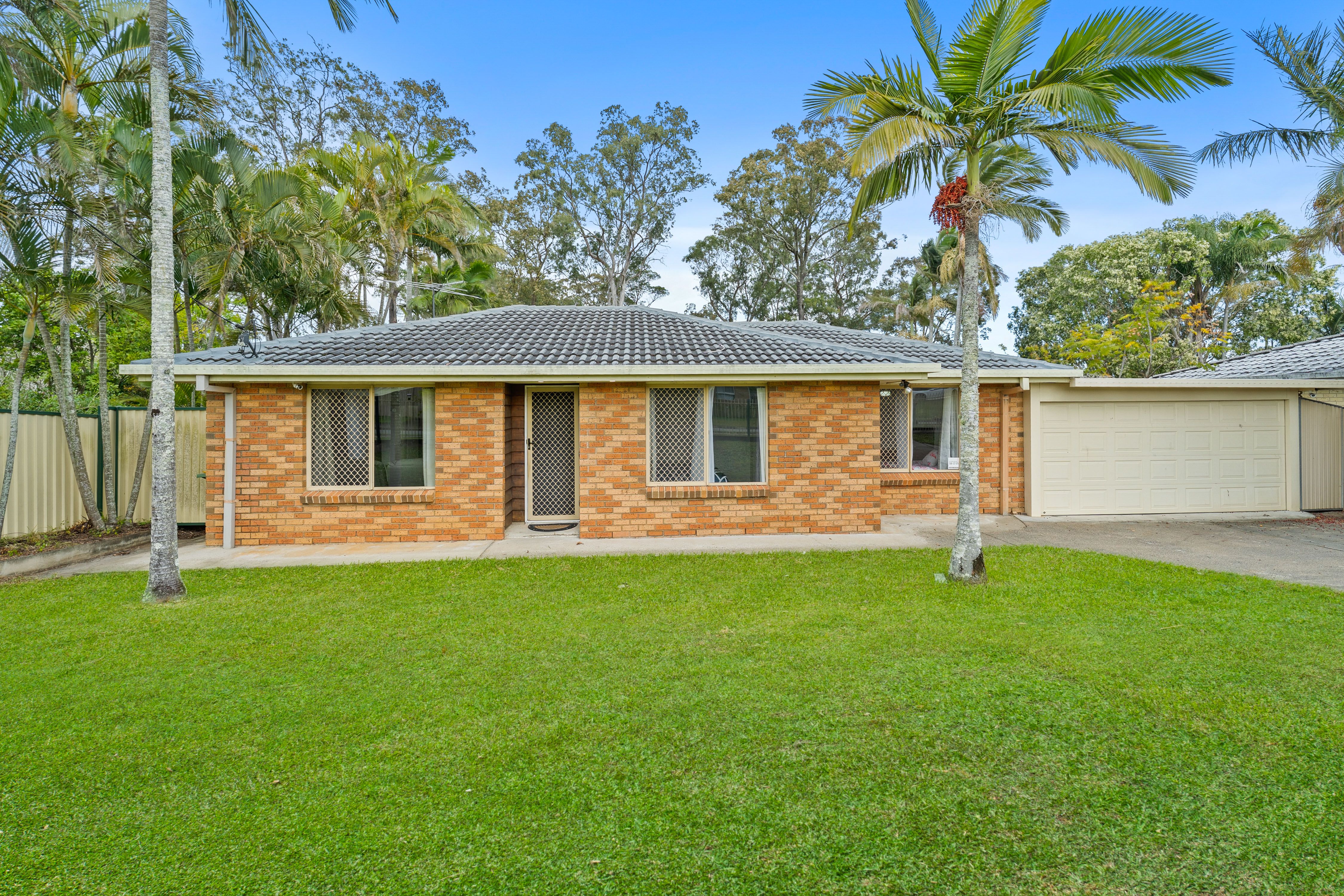 54 Sunscape Drive, Eagleby, QLD 4207