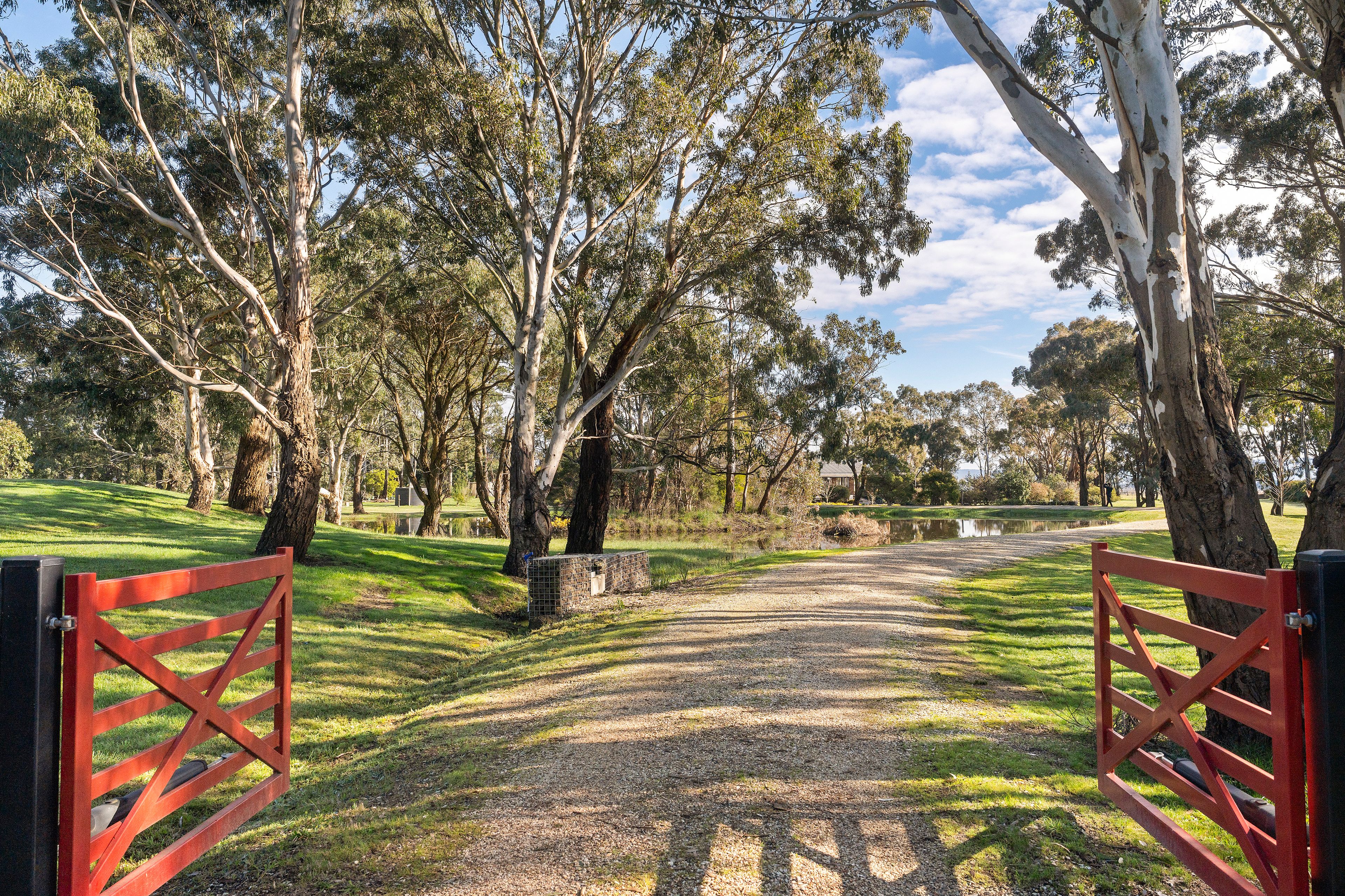 206 Grahams Road, Lancefield, VIC 3435