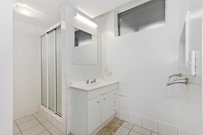18/6 Hale Street, Townsville City, QLD 4810