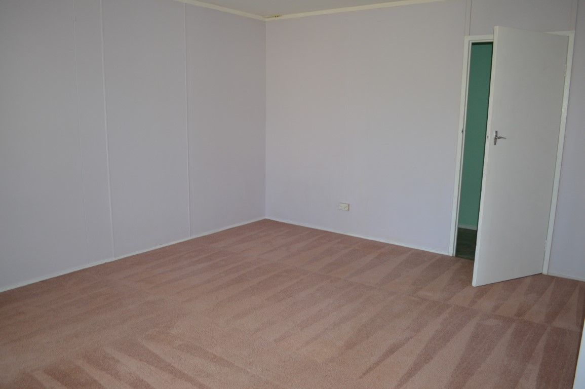 13 Hopbush Street, Kambalda West, WA 6442