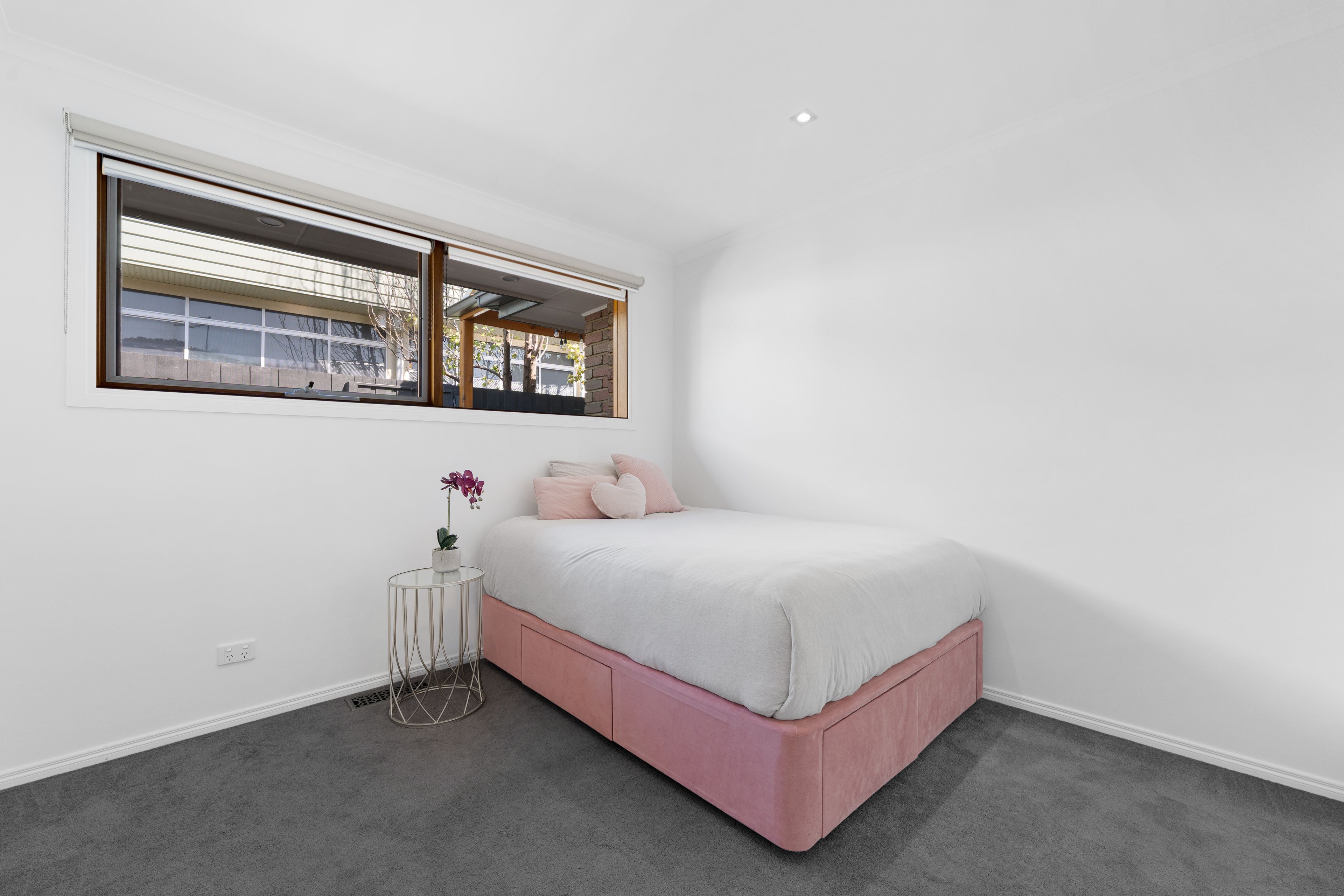 2/10 Keith Street — photo 15 of 16