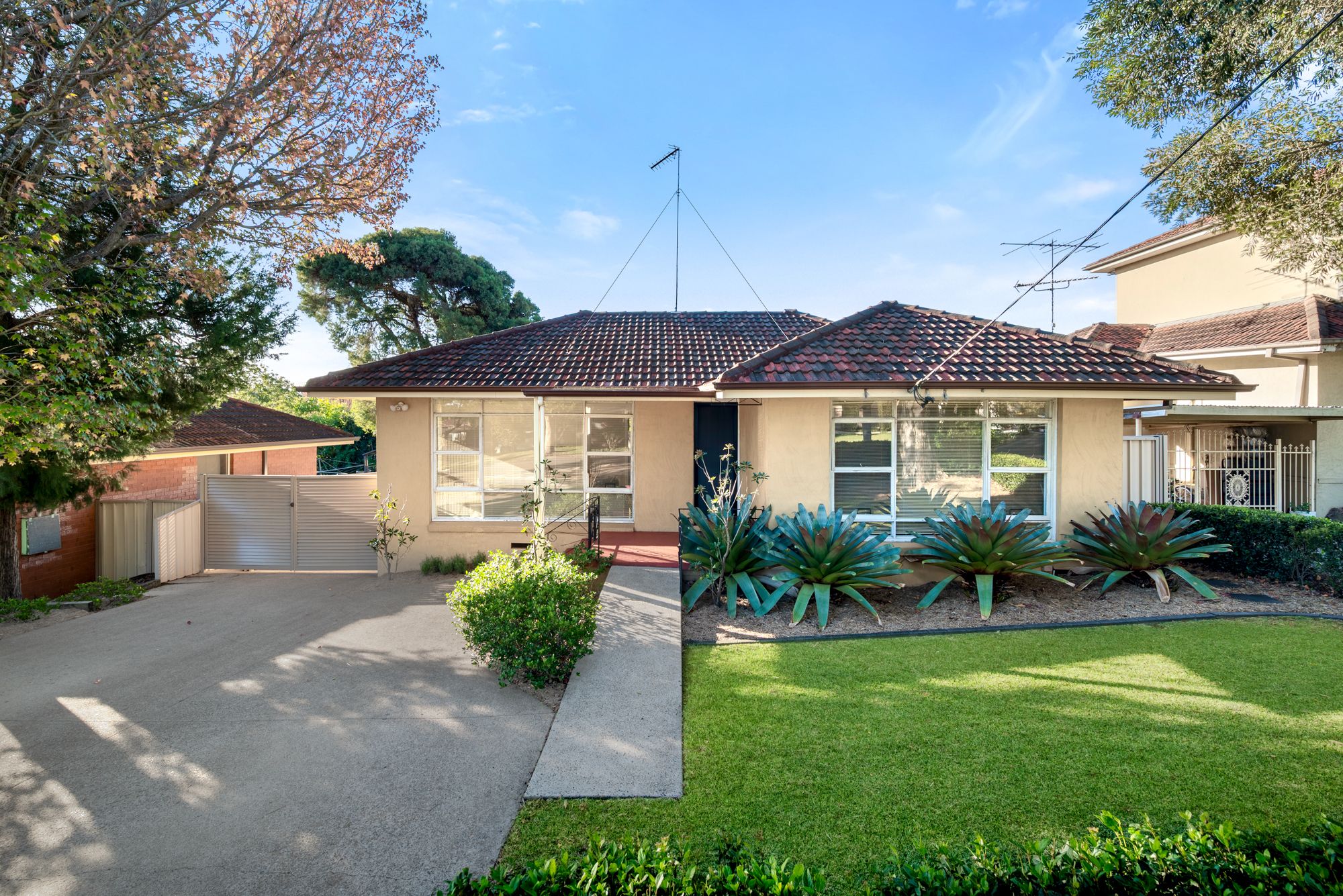 13 Banderra Road — photo from Ray White Glenmore Park