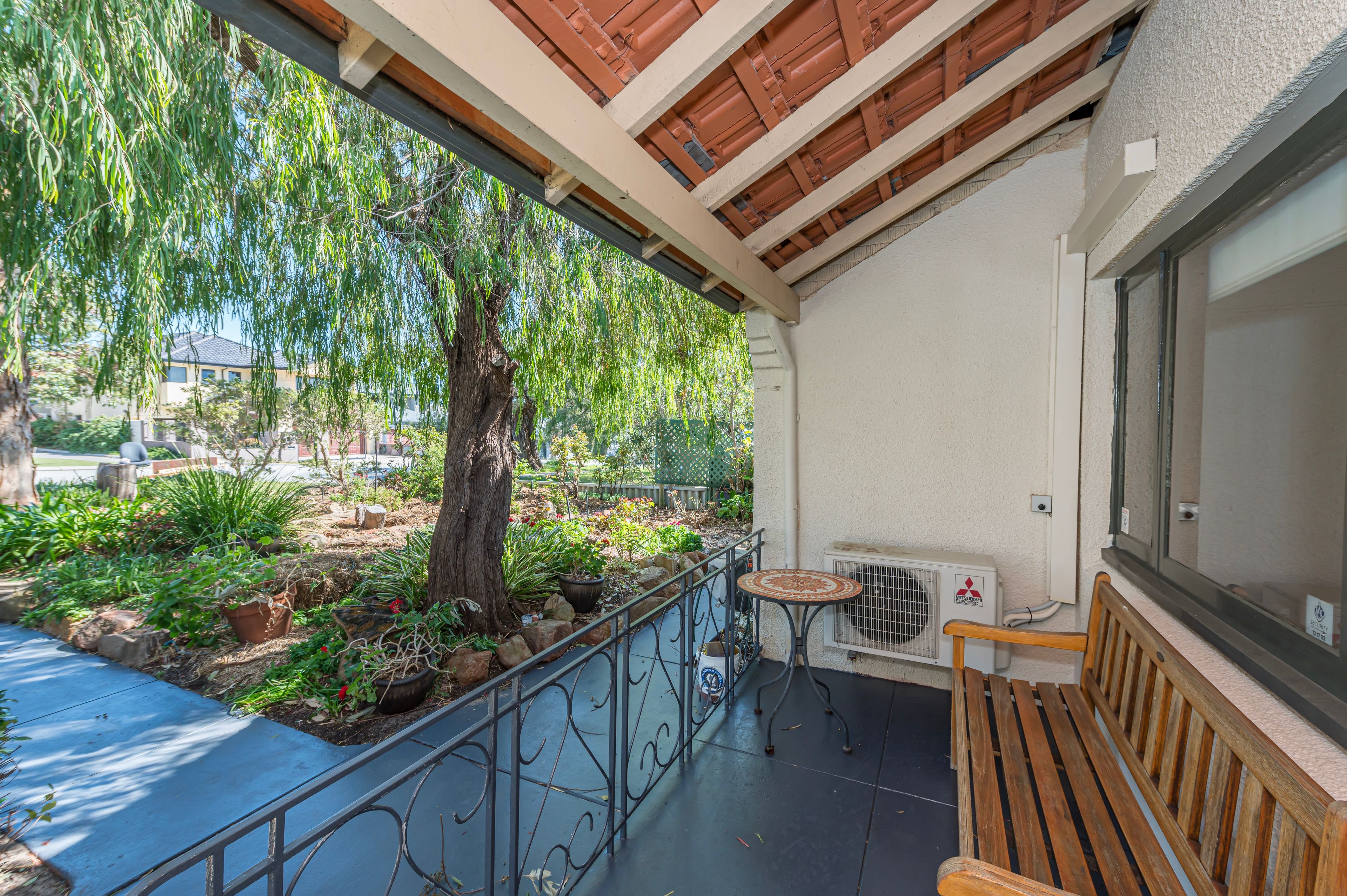 82 Banksia Street — photo 21 of 25
