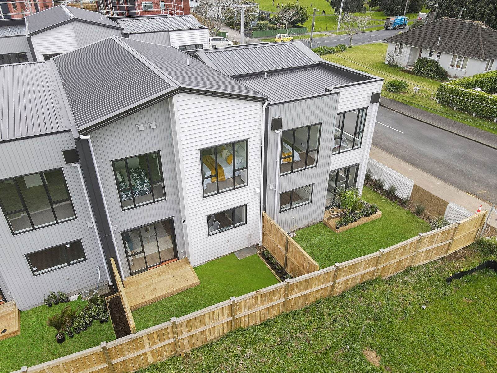 17/4 & 6 Dunkirk Road, Panmure, Auckland City