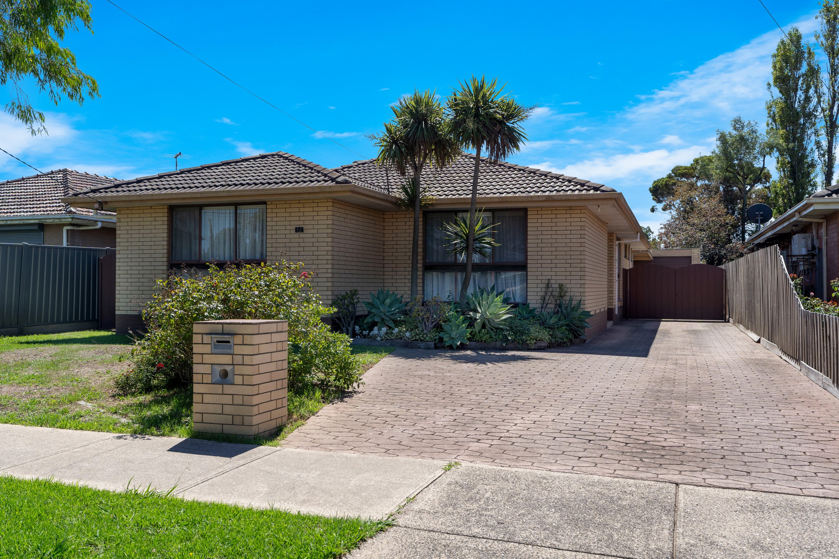 12 Alma Street, Craigieburn, VIC 3064