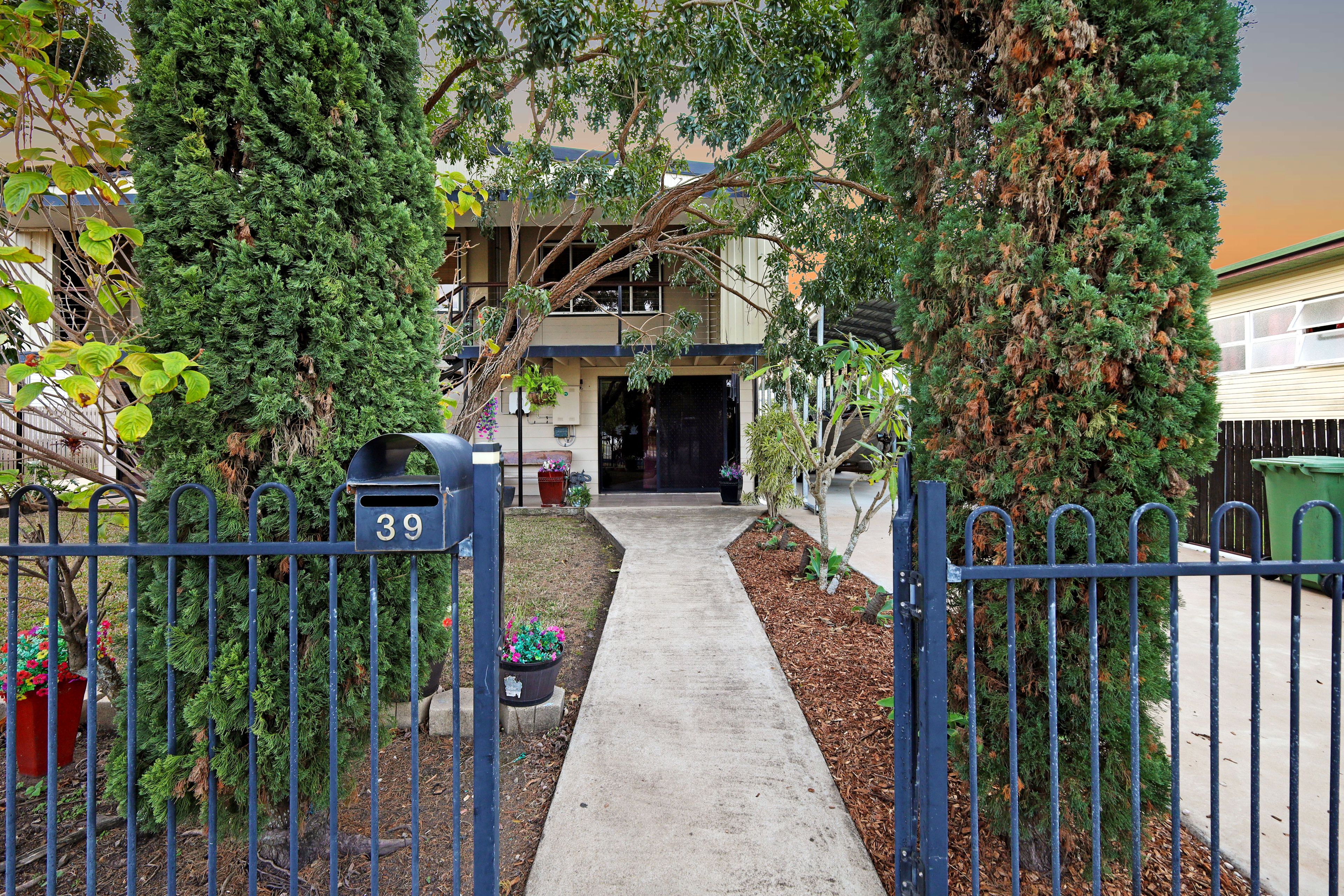 39 Place Avenue — photo 30 of 30