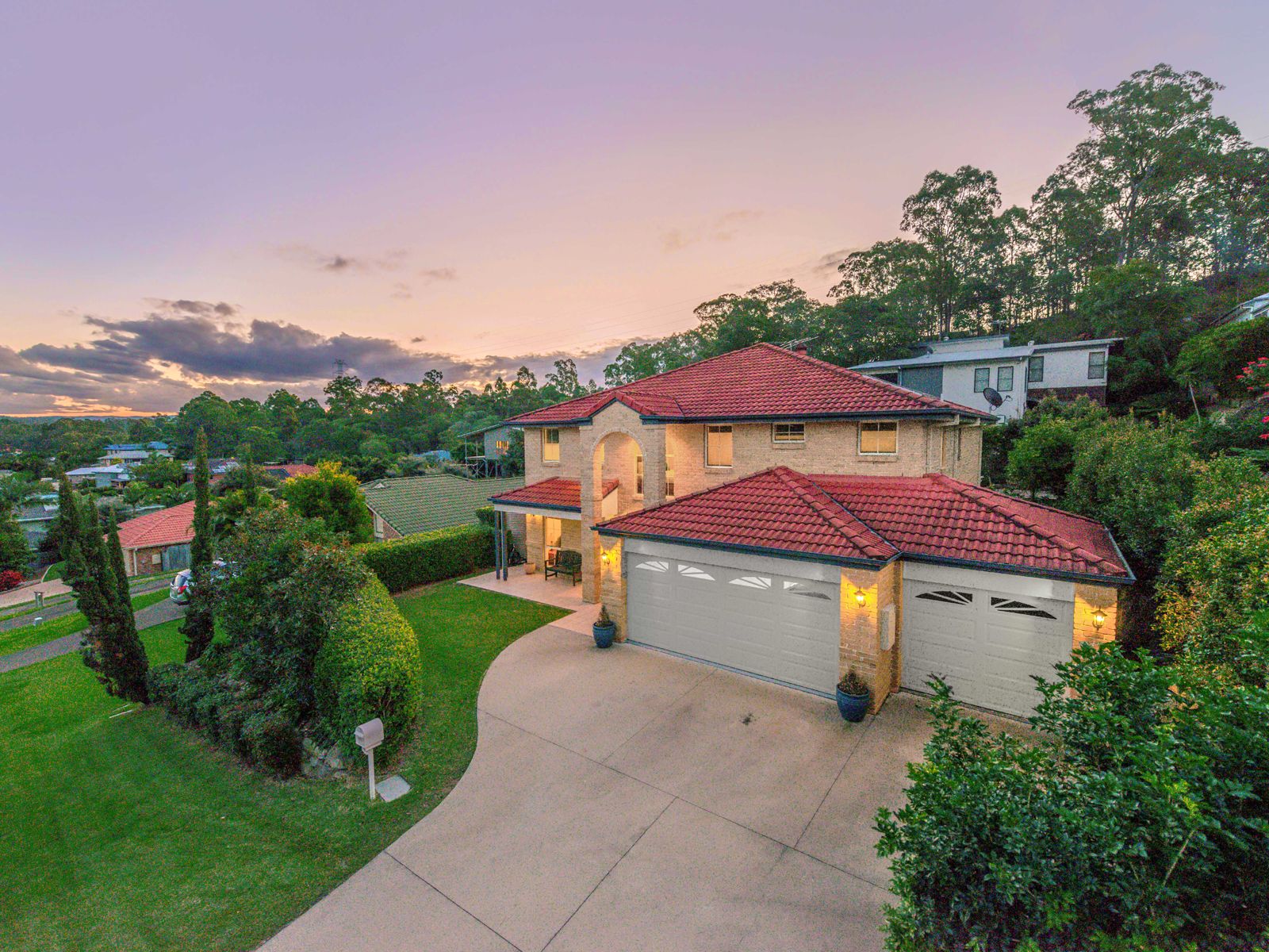 45 Riversleigh Crescent, Eatons Hill, QLD 4037