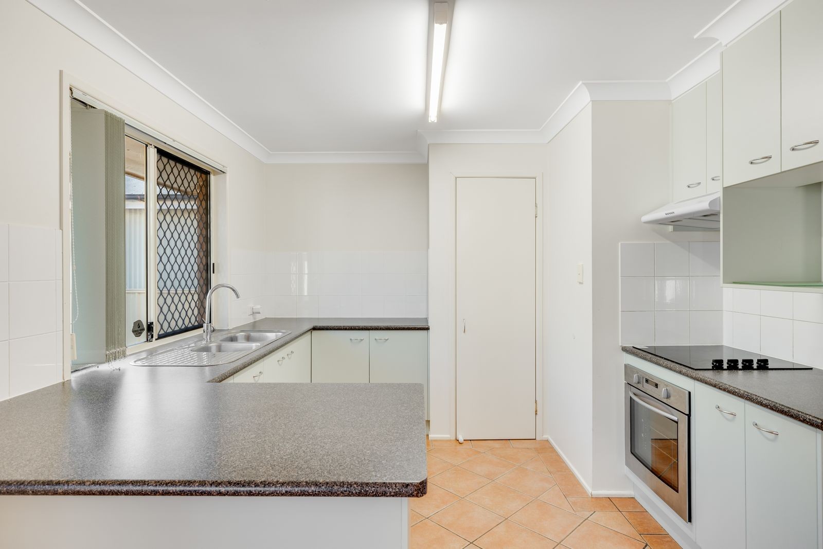 36 Charlotte Street, Newtown, QLD 4350