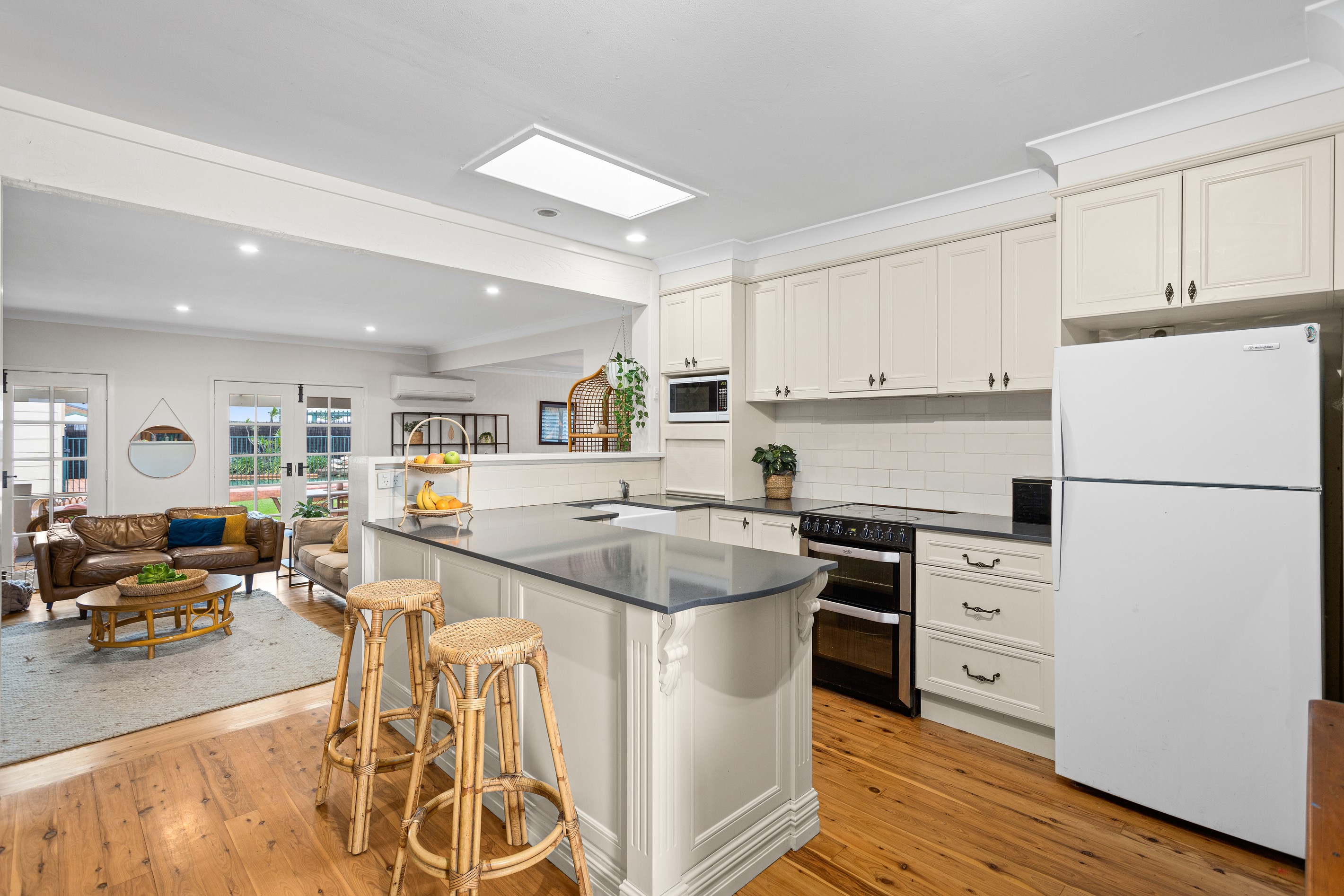 5 Robyn Road, Albion Park Rail, NSW 2527