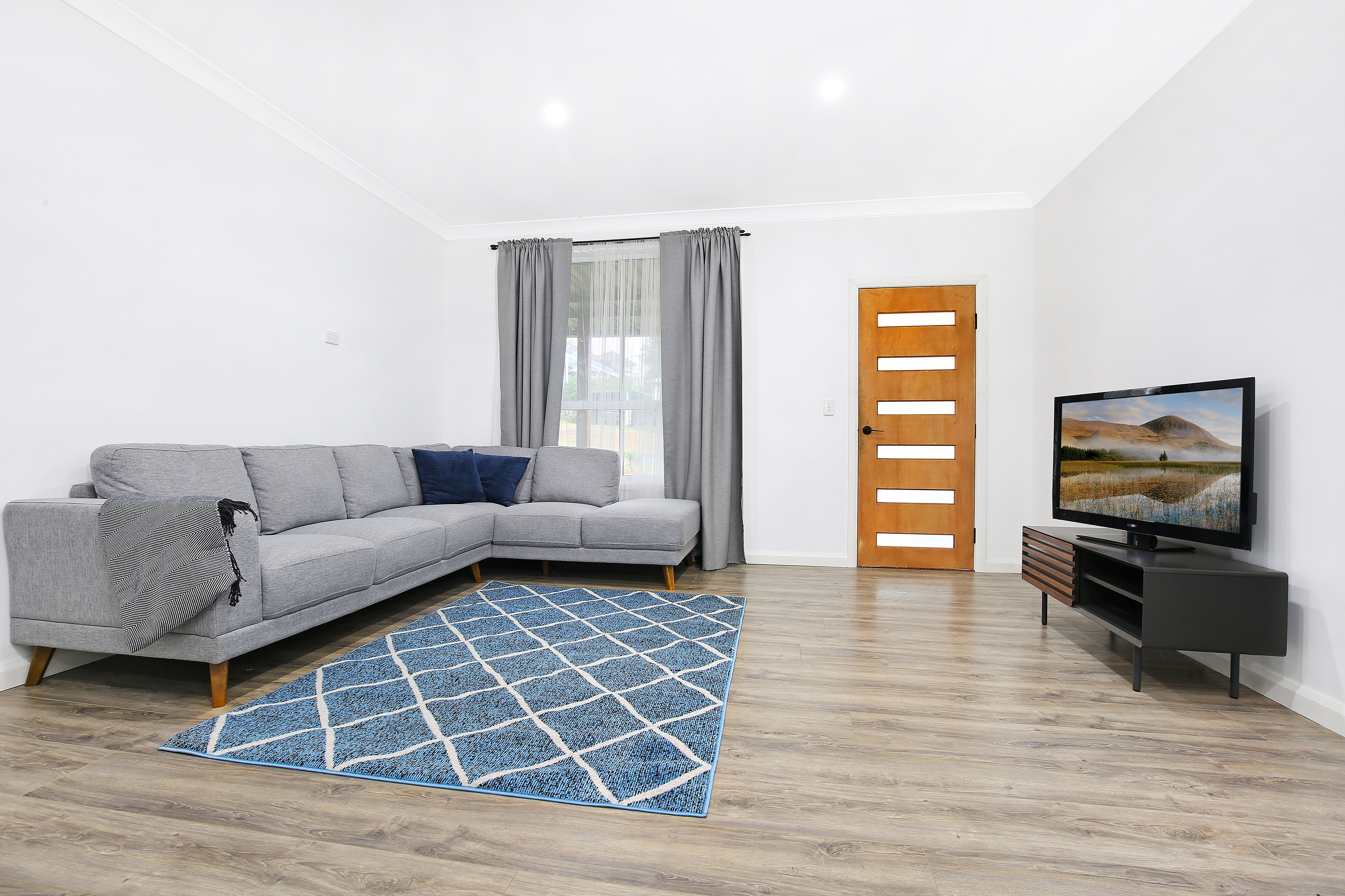 41 Graham Street, Unanderra, NSW 2526