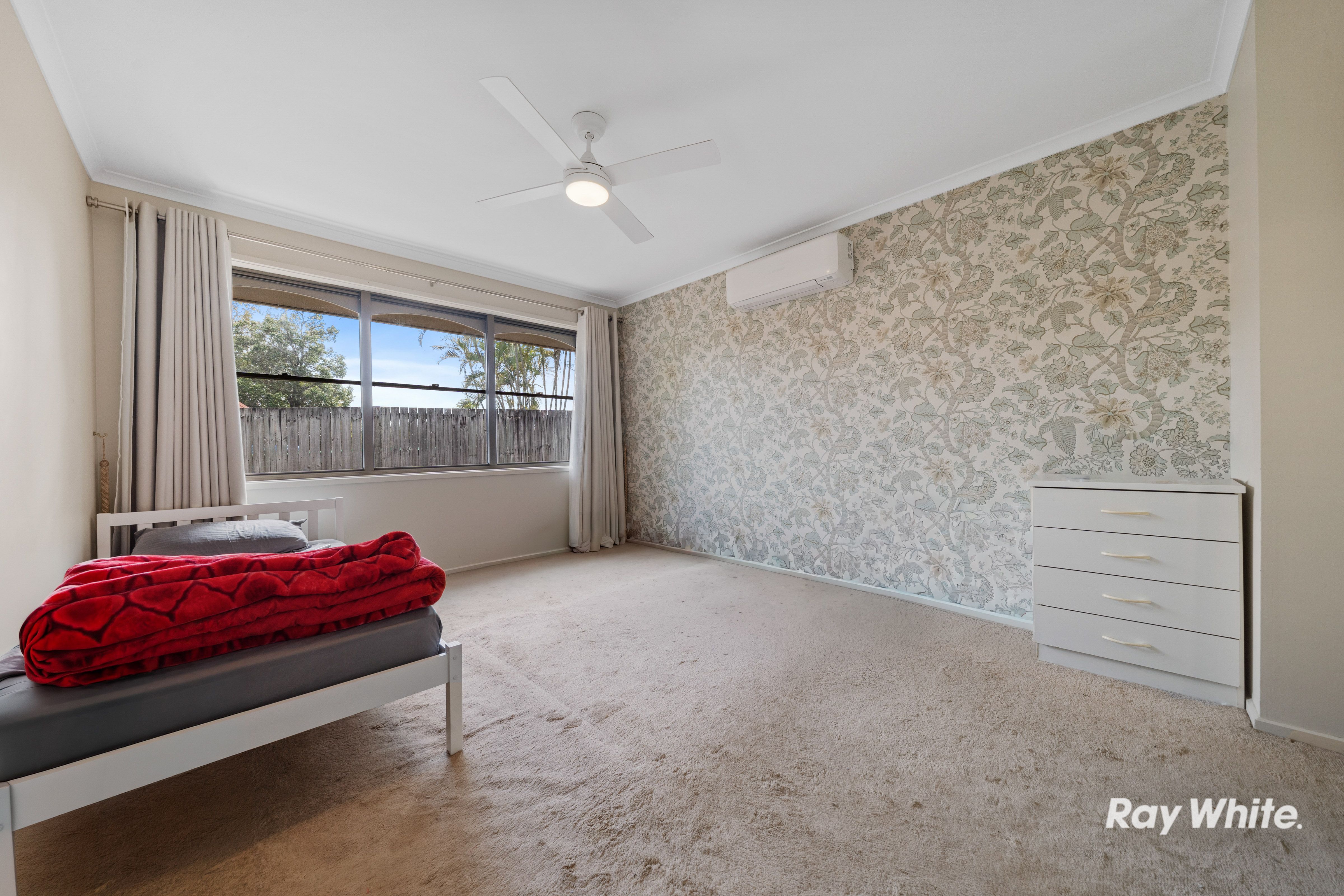 80 Chatswood Road — photo 13 of 27