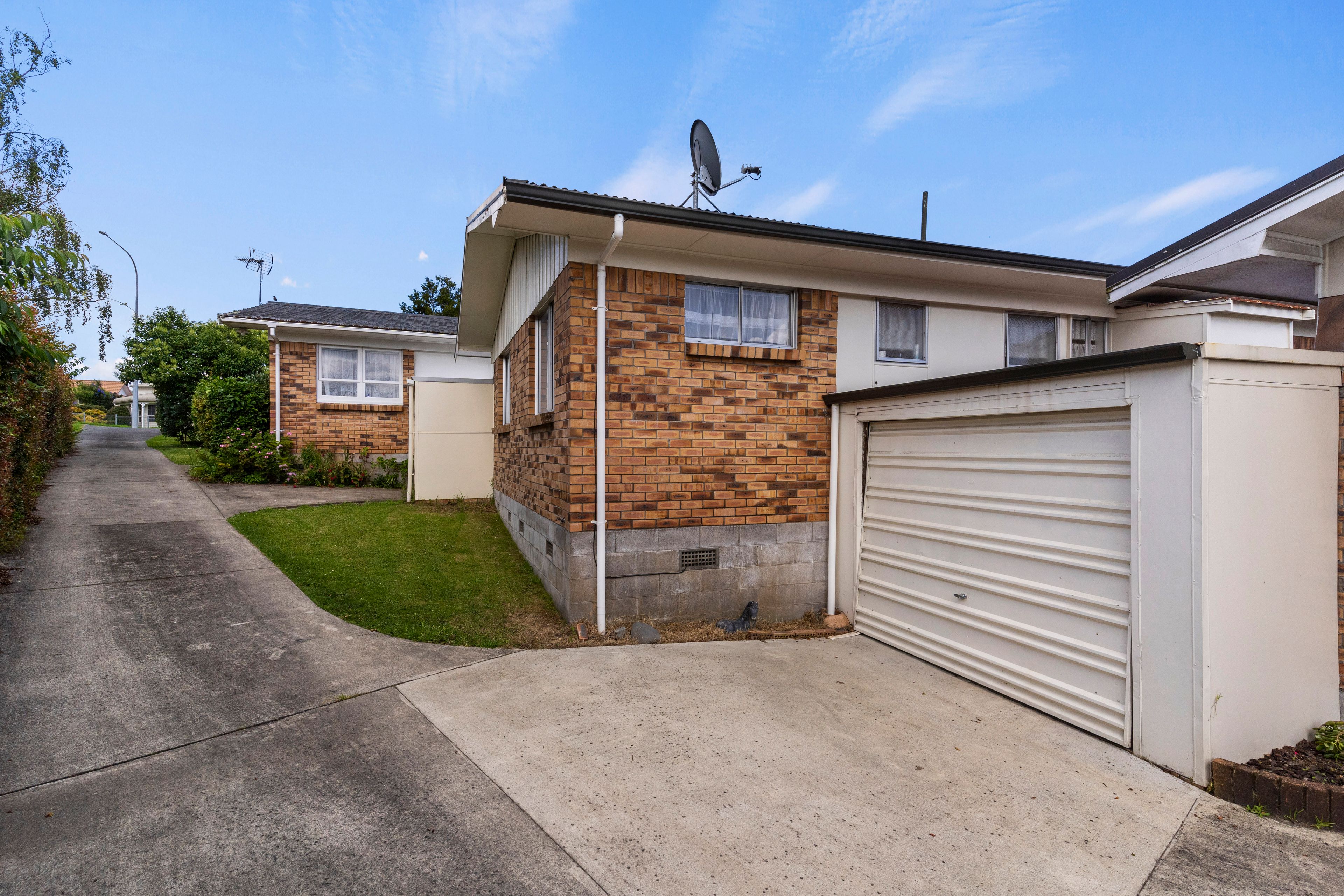 2/32 Coles Crescent, Papakura, Papakura