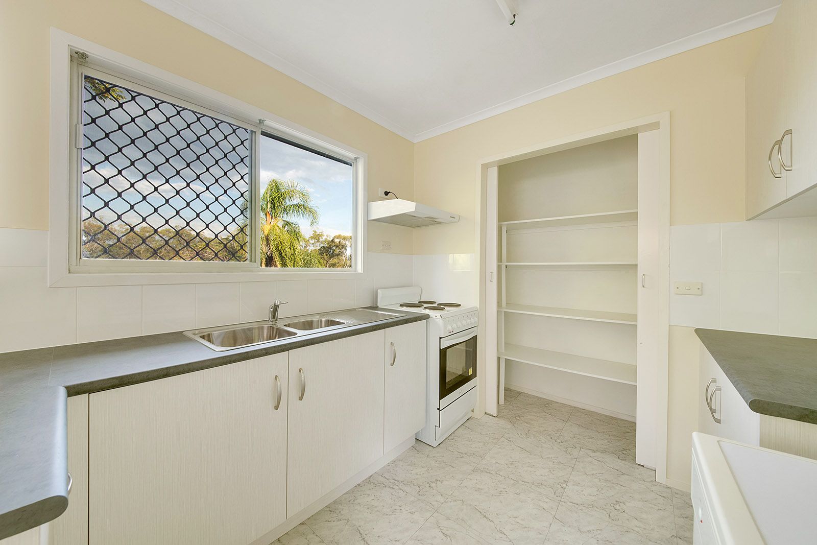 17 Marshall Avenue, Sun Valley, QLD 4680