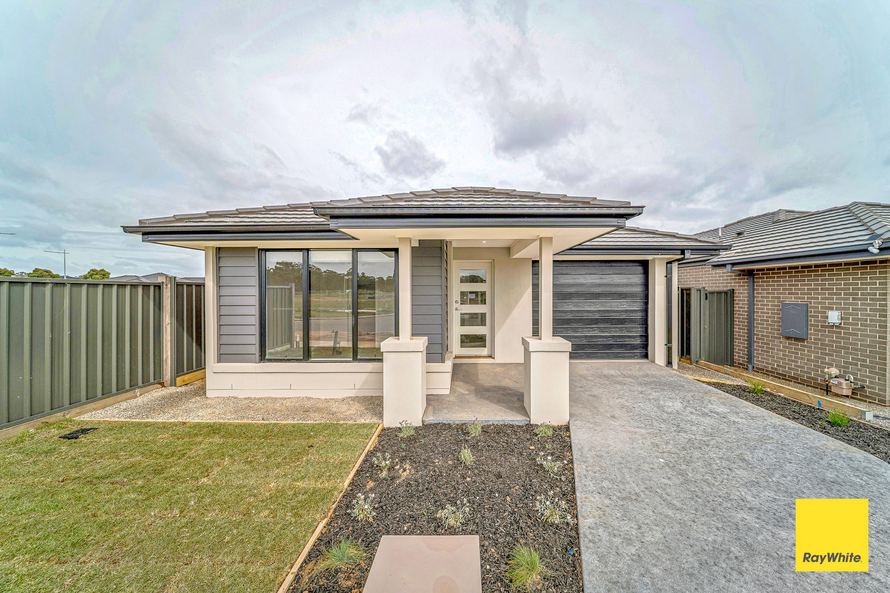 3 Betoota Avenue — photo from Ray White Bendigo