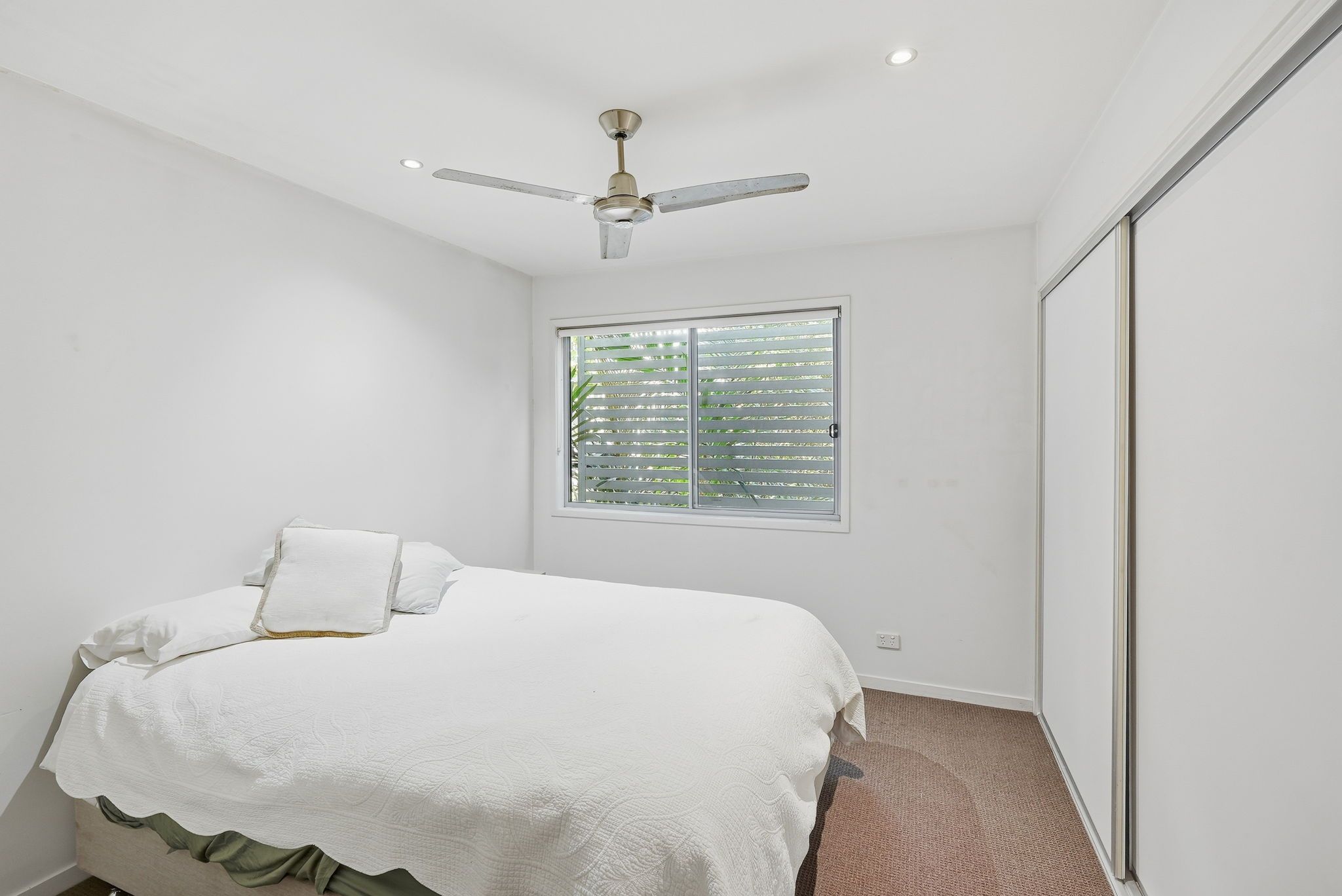 27 Currumbin Chase — photo 9 of 13