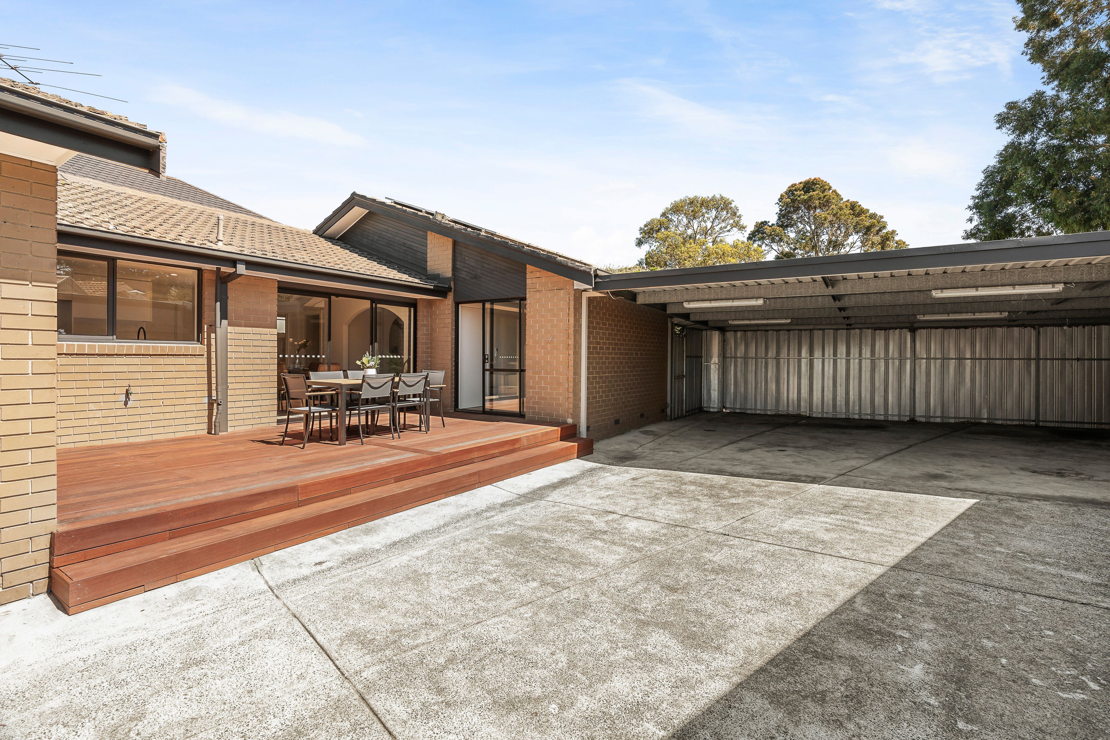 24 Bellavista Crescent — photo 10 of 10