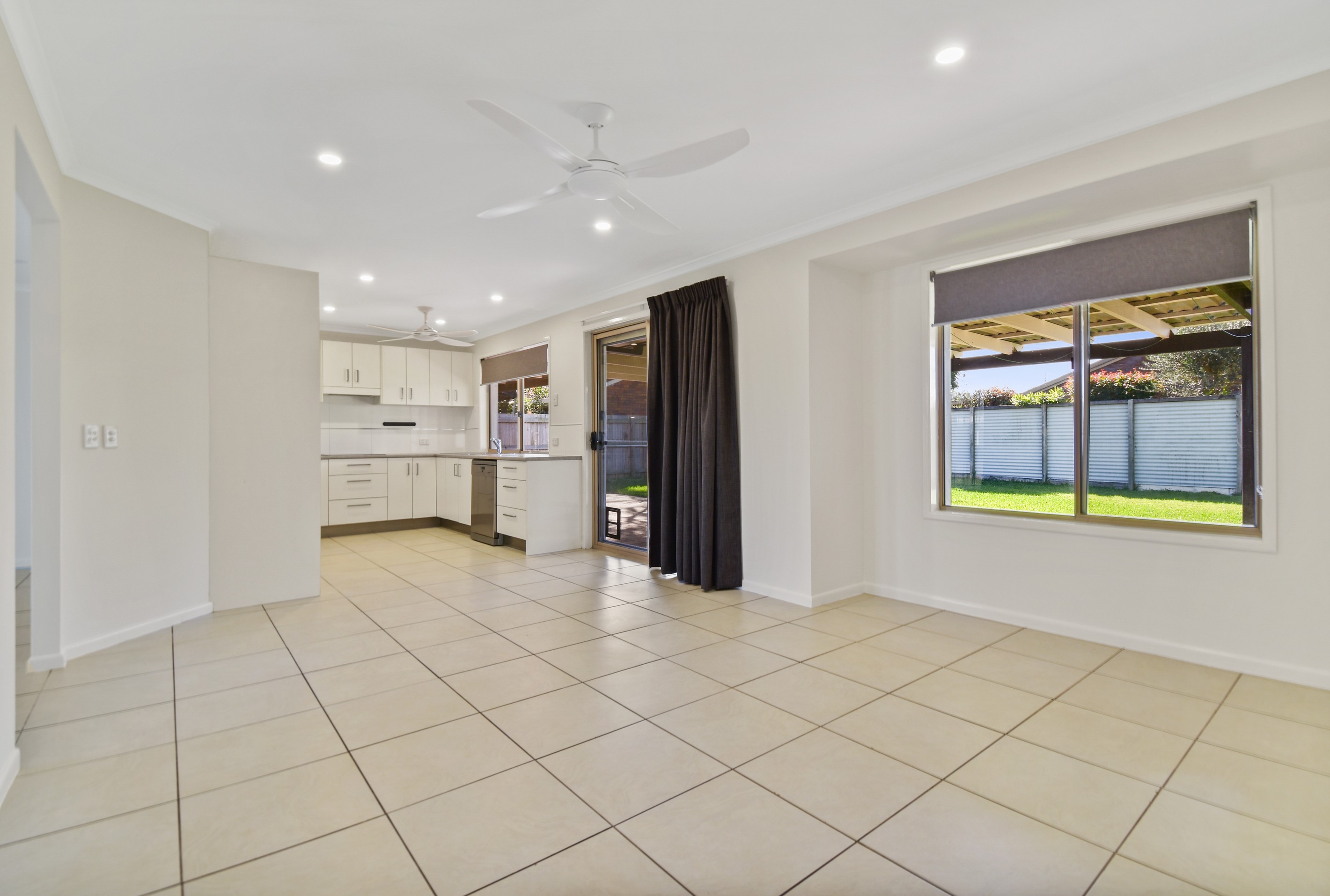 6 Neelong Court, Warana, QLD 4575