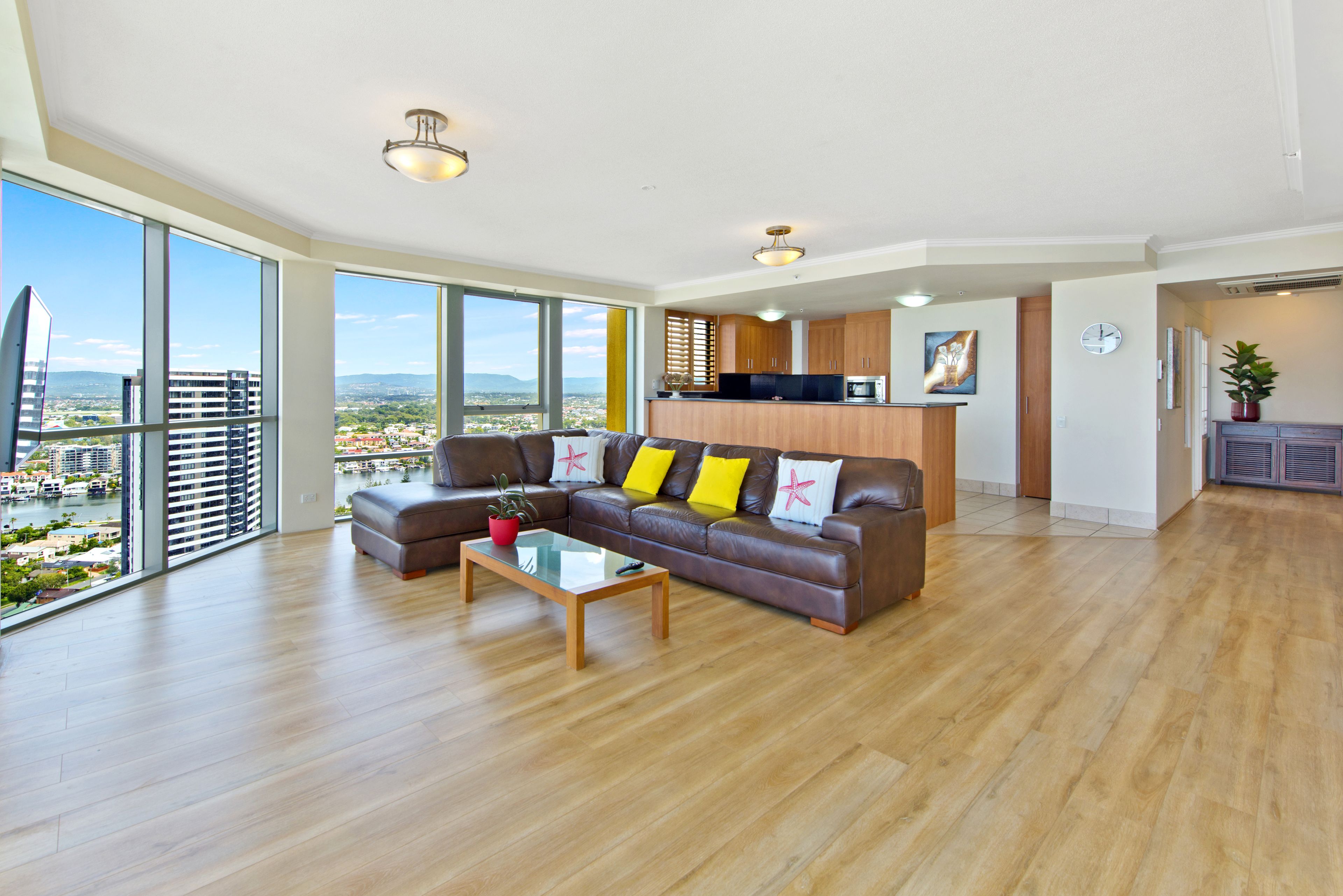 2905/3400-3420 Surfers Paradise Boulevard — photo 6 of 20