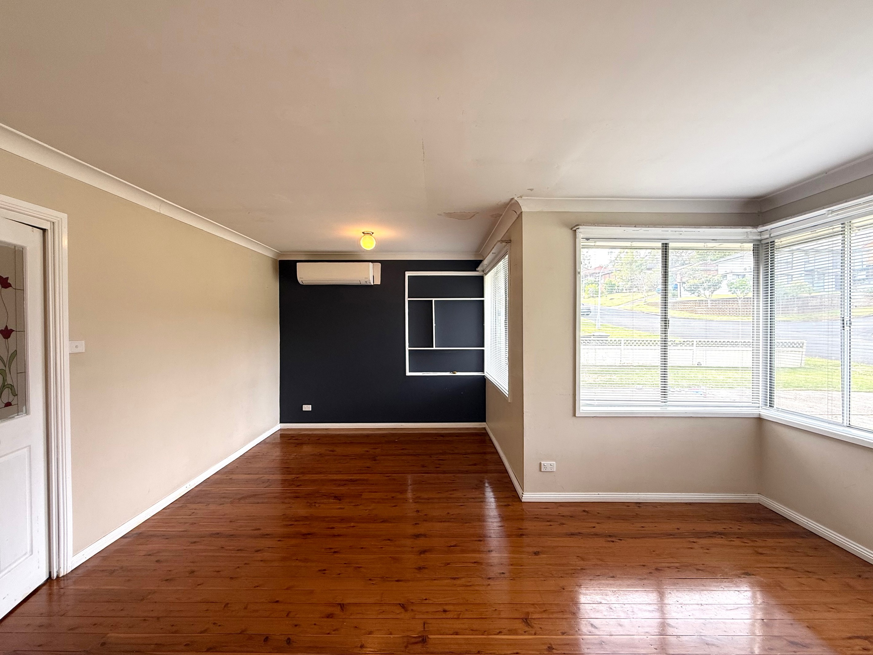 20 Akuna Avenue, Bradbury, NSW 2560