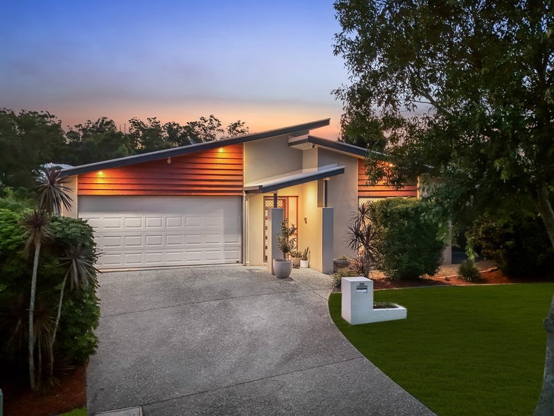17 Greendragon Crescent, Upper Coomera, QLD 4209
