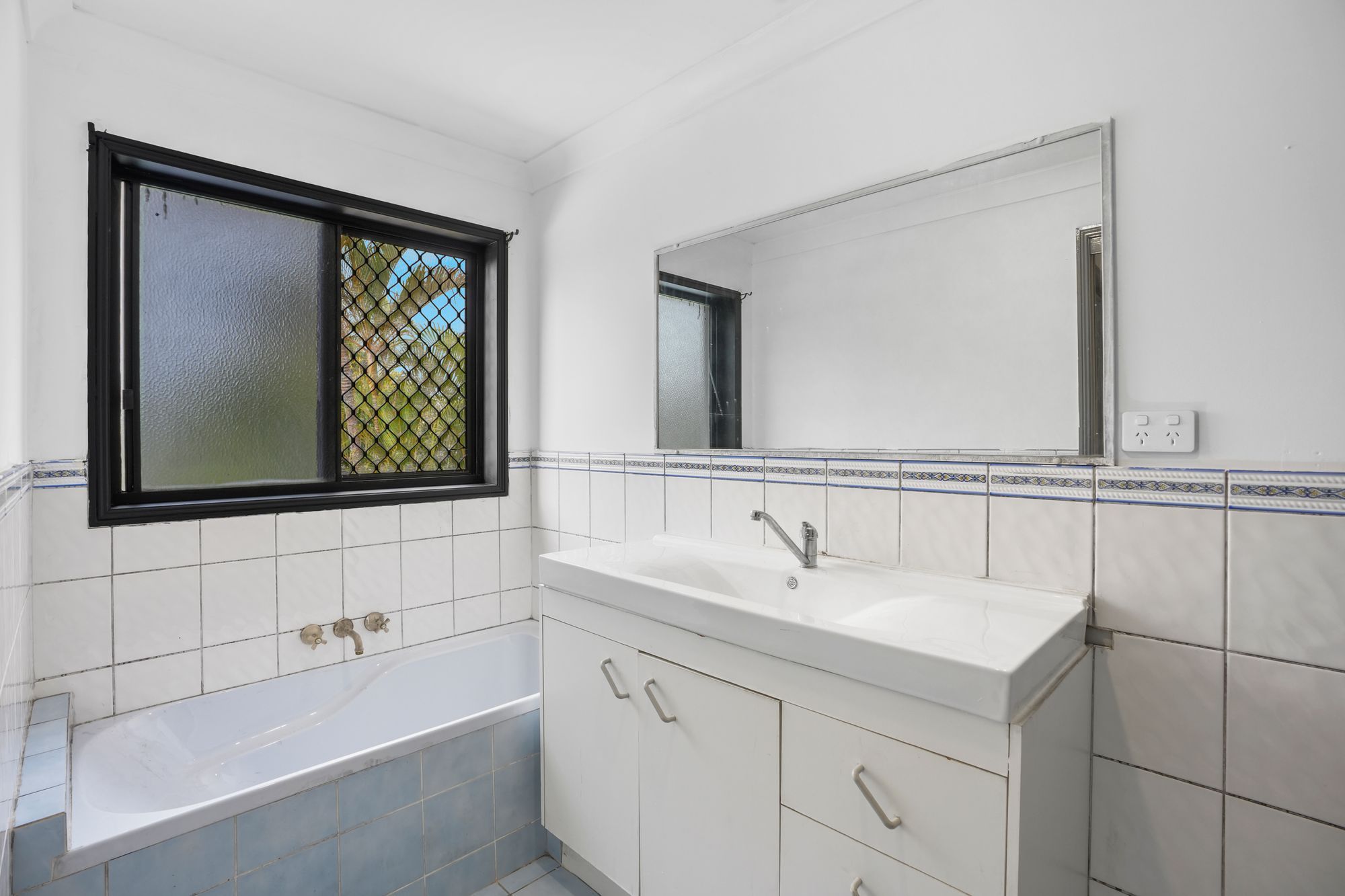 6 Hannant Street — photo 15 of 20