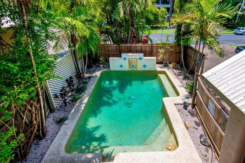 5/7 Harpa Street, Palm Cove, QLD 4879