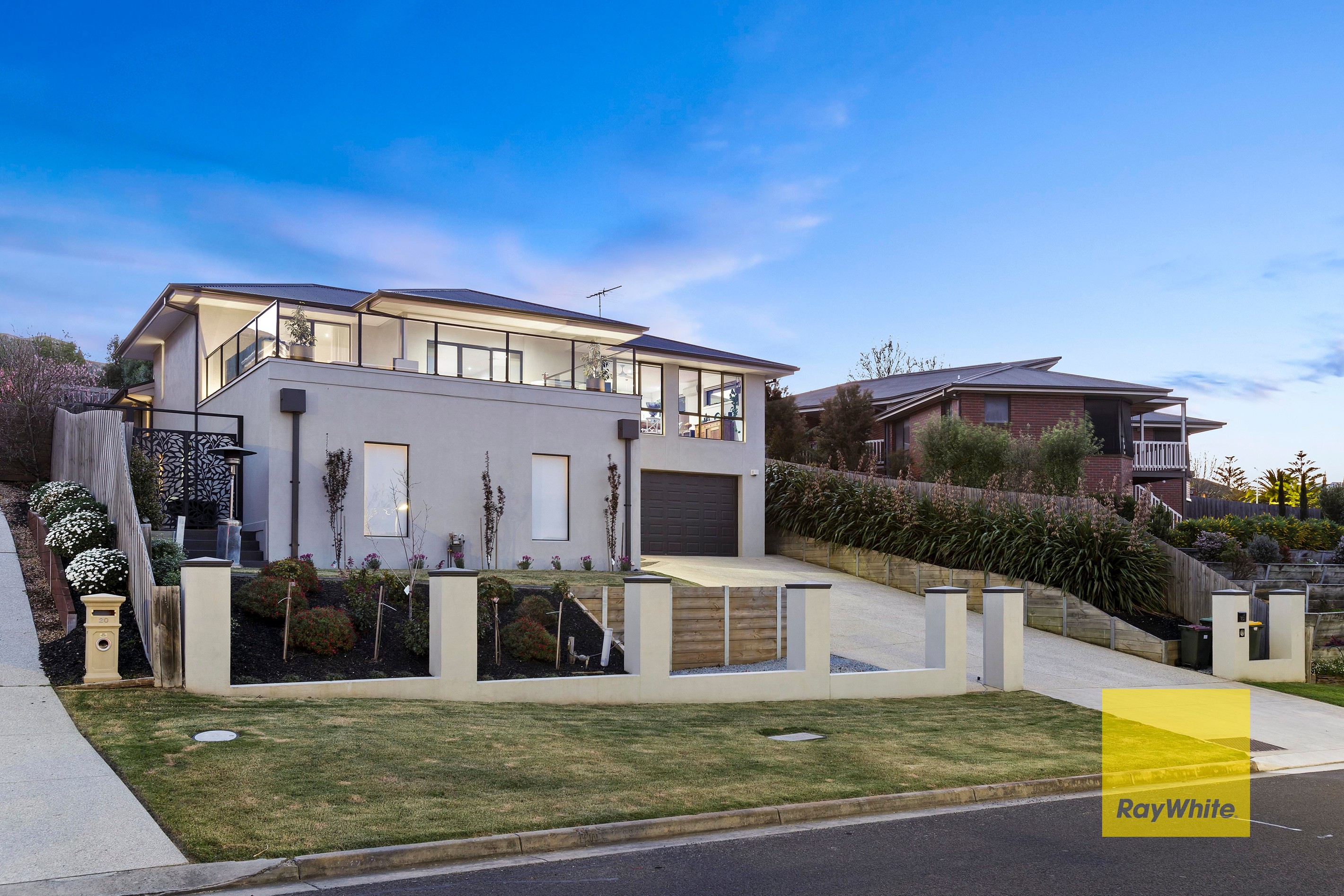 22 Grosvenor Drive, Wandana Heights, VIC 3216