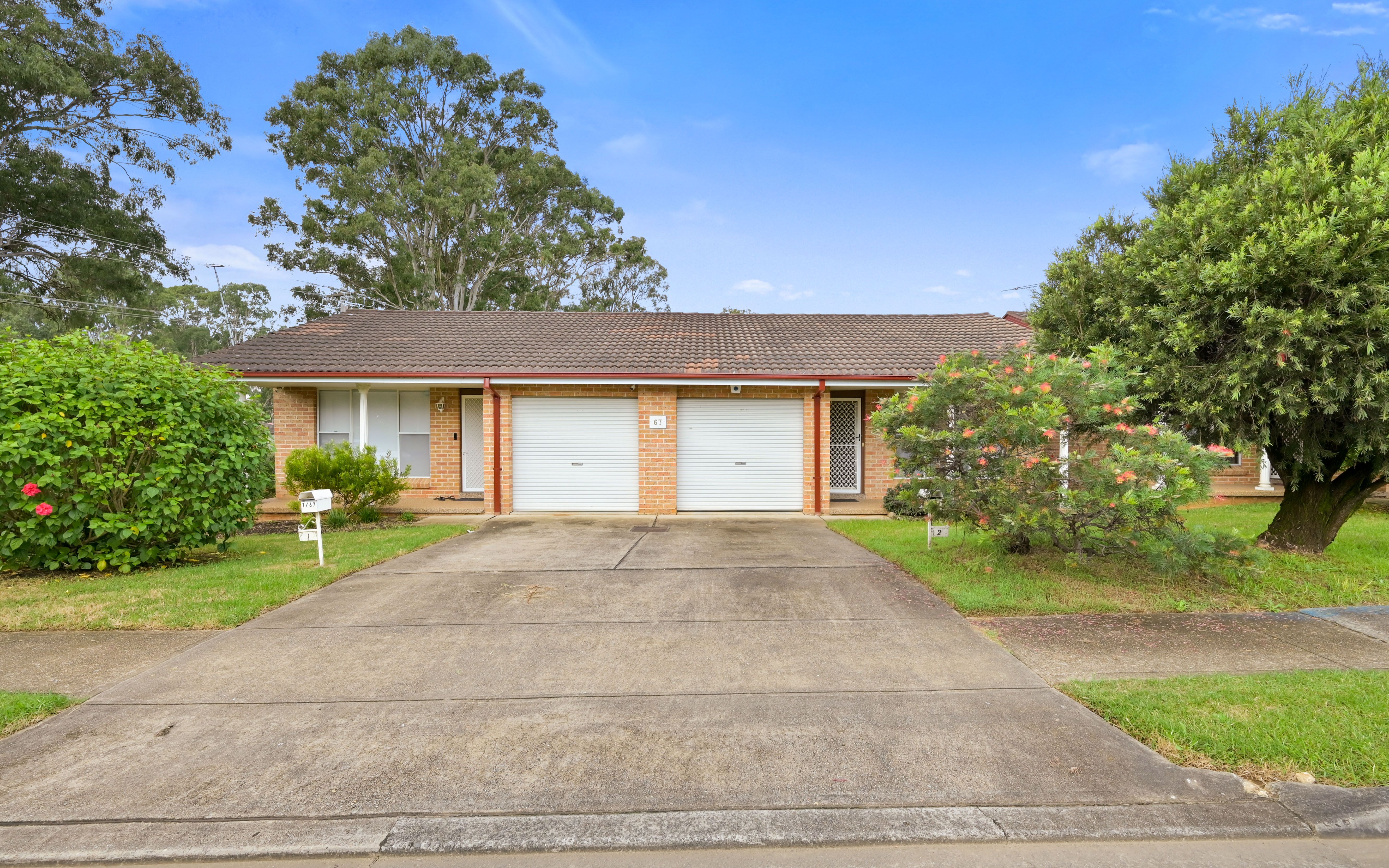 2/67 Fuchsia Crescent, Macquarie Fields, NSW 2564